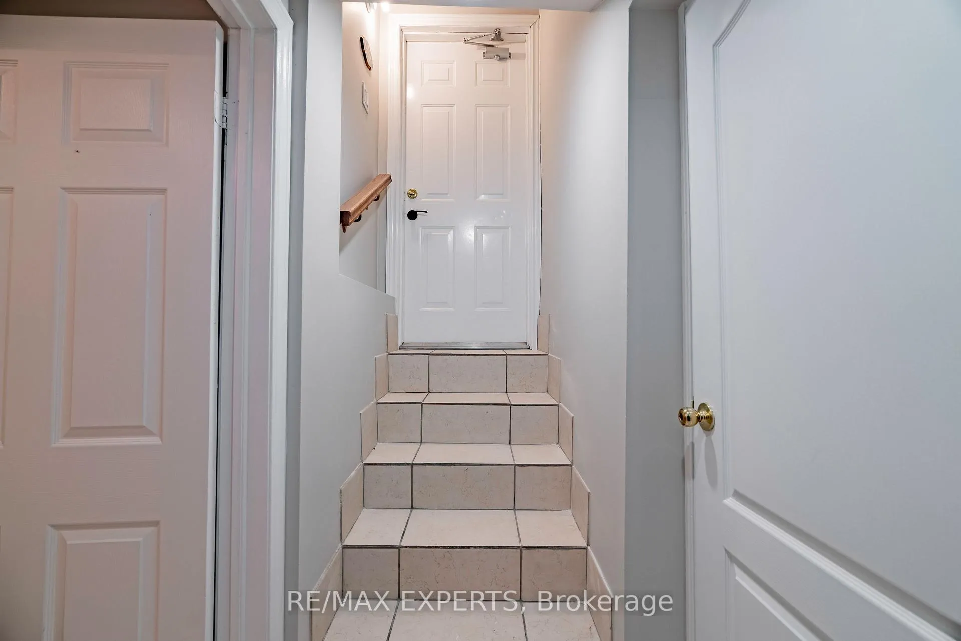 Photo 43 of 96 Sedgewick Circle, Brampton, Fletcher's Meadow — HOMEH