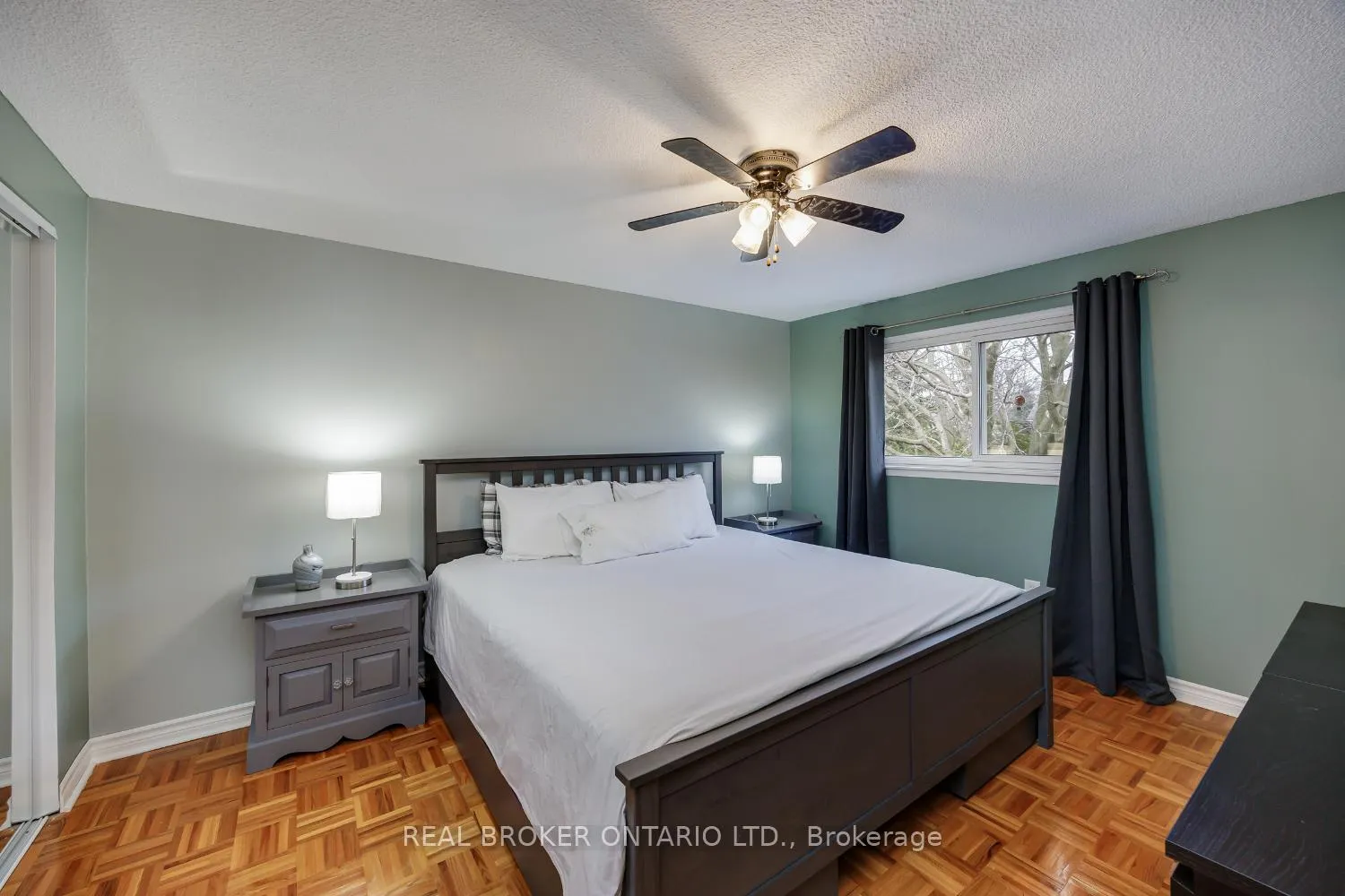 Photo 20 of 71 Roser Crescent, Clarington, Bowmanville — HOMEH