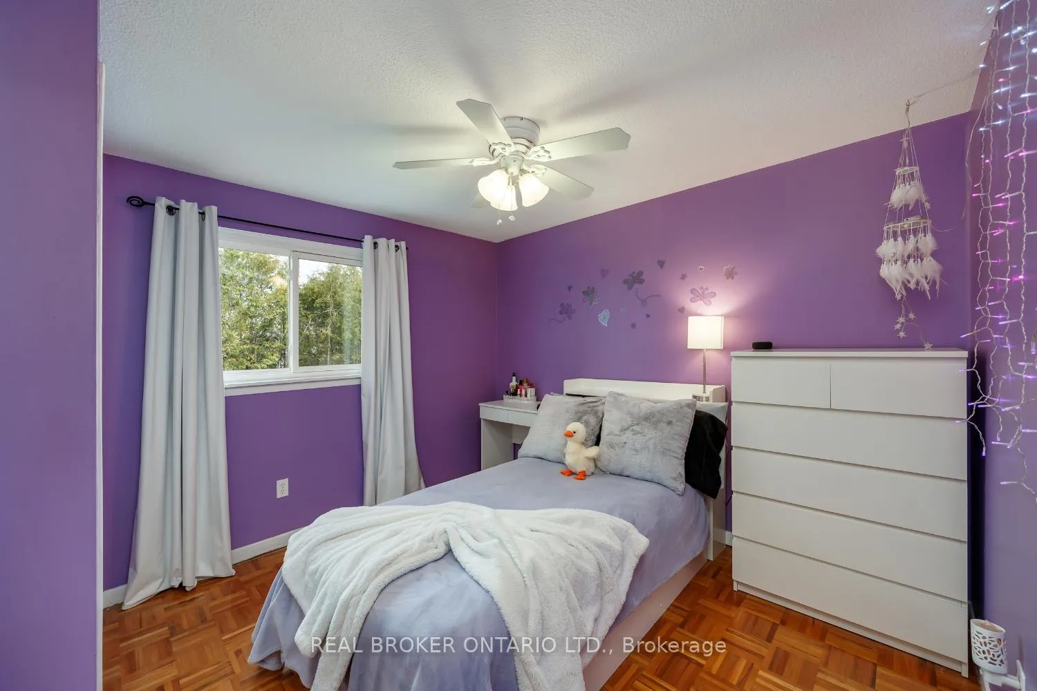 Photo 22 of 71 Roser Crescent, Clarington, Bowmanville — HOMEH