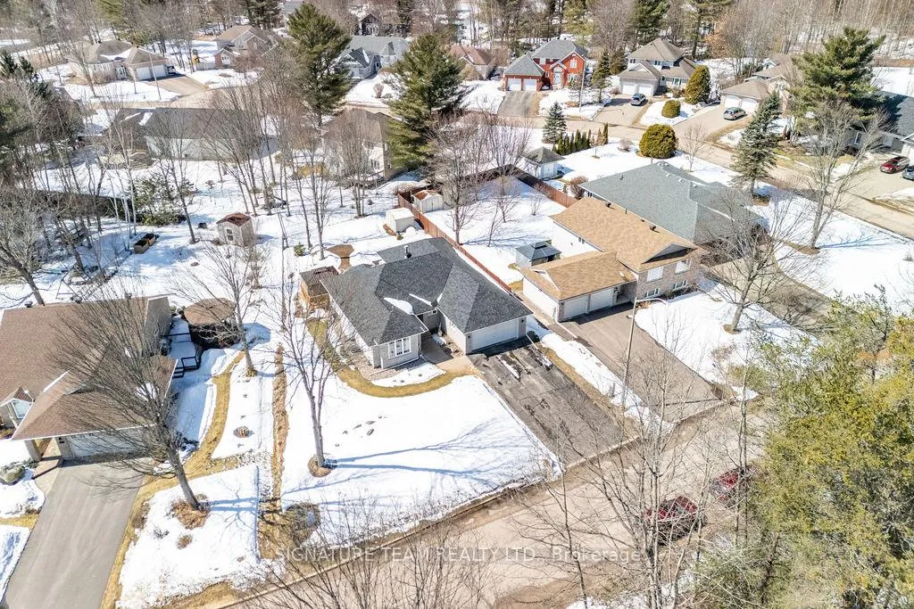Photo 49 of 111 Thomas Street, Deep River — HOMEH