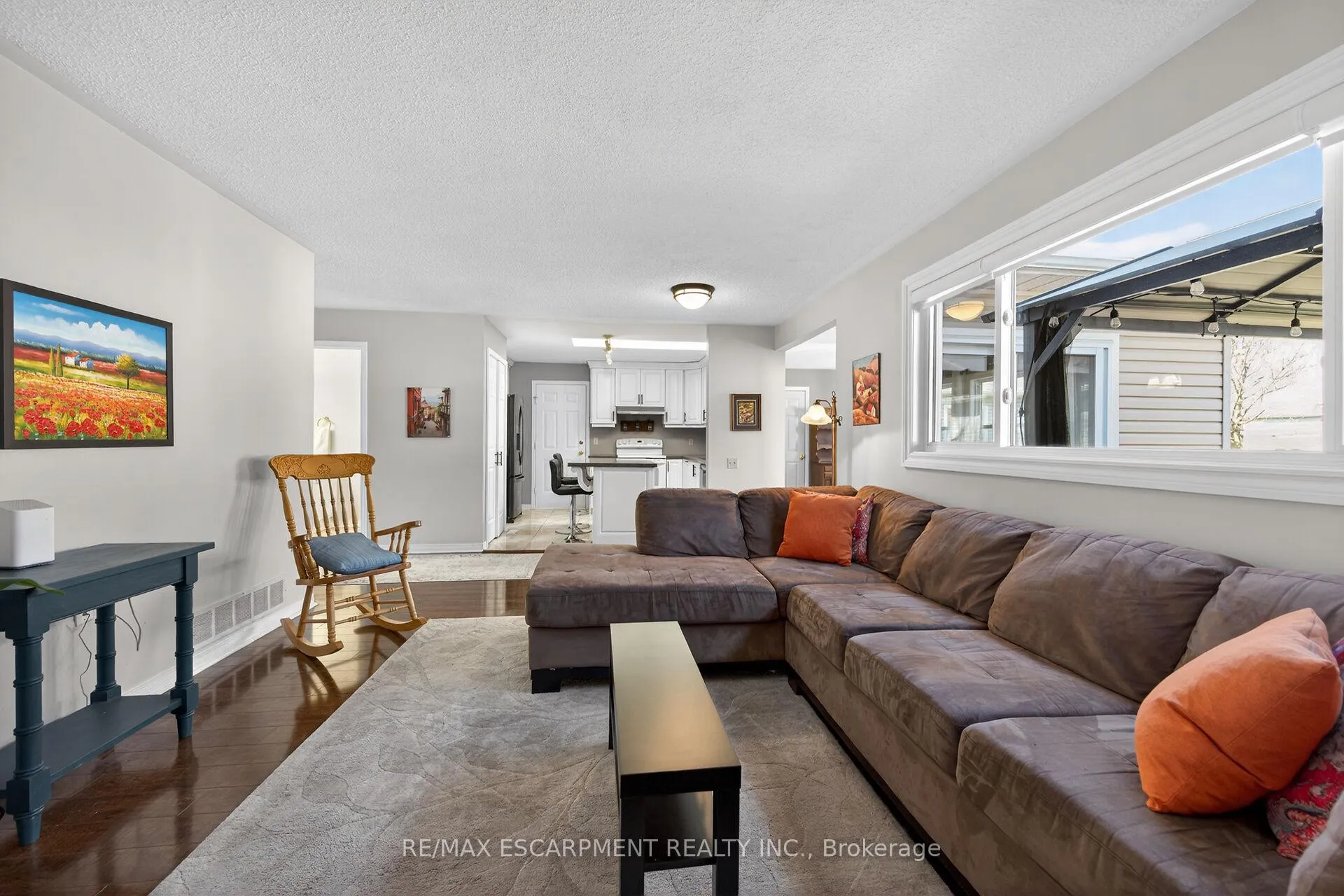 Photo 7 of 232 Silverbirch Boulevard, Hamilton, Villages of Glancaster — HOMEH