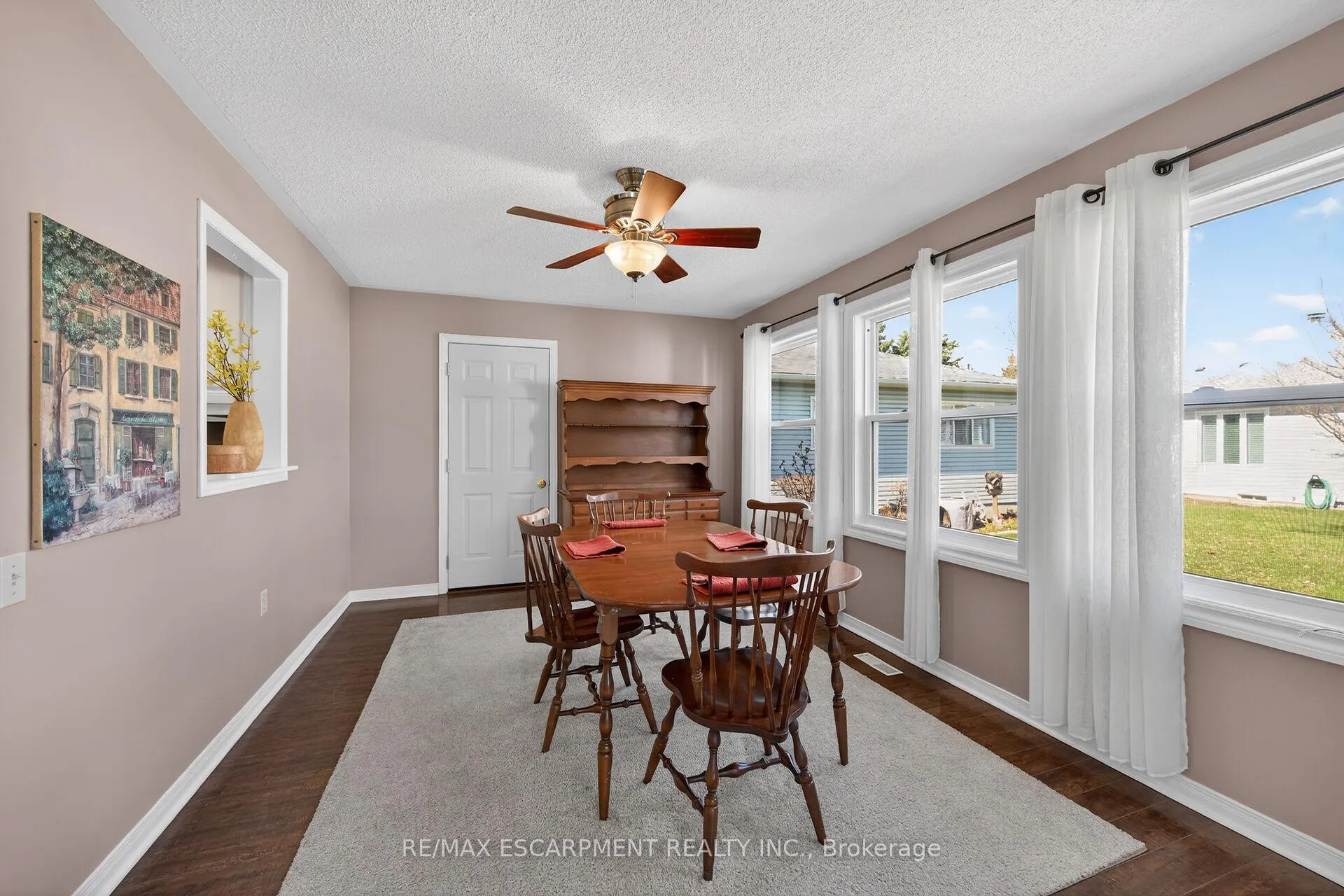 Photo 17 of 232 Silverbirch Boulevard, Hamilton, Villages of Glancaster — HOMEH