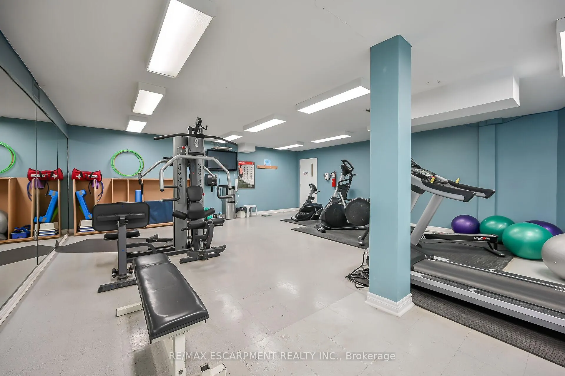 Photo 44 of 232 Silverbirch Boulevard, Hamilton, Villages of Glancaster — HOMEH