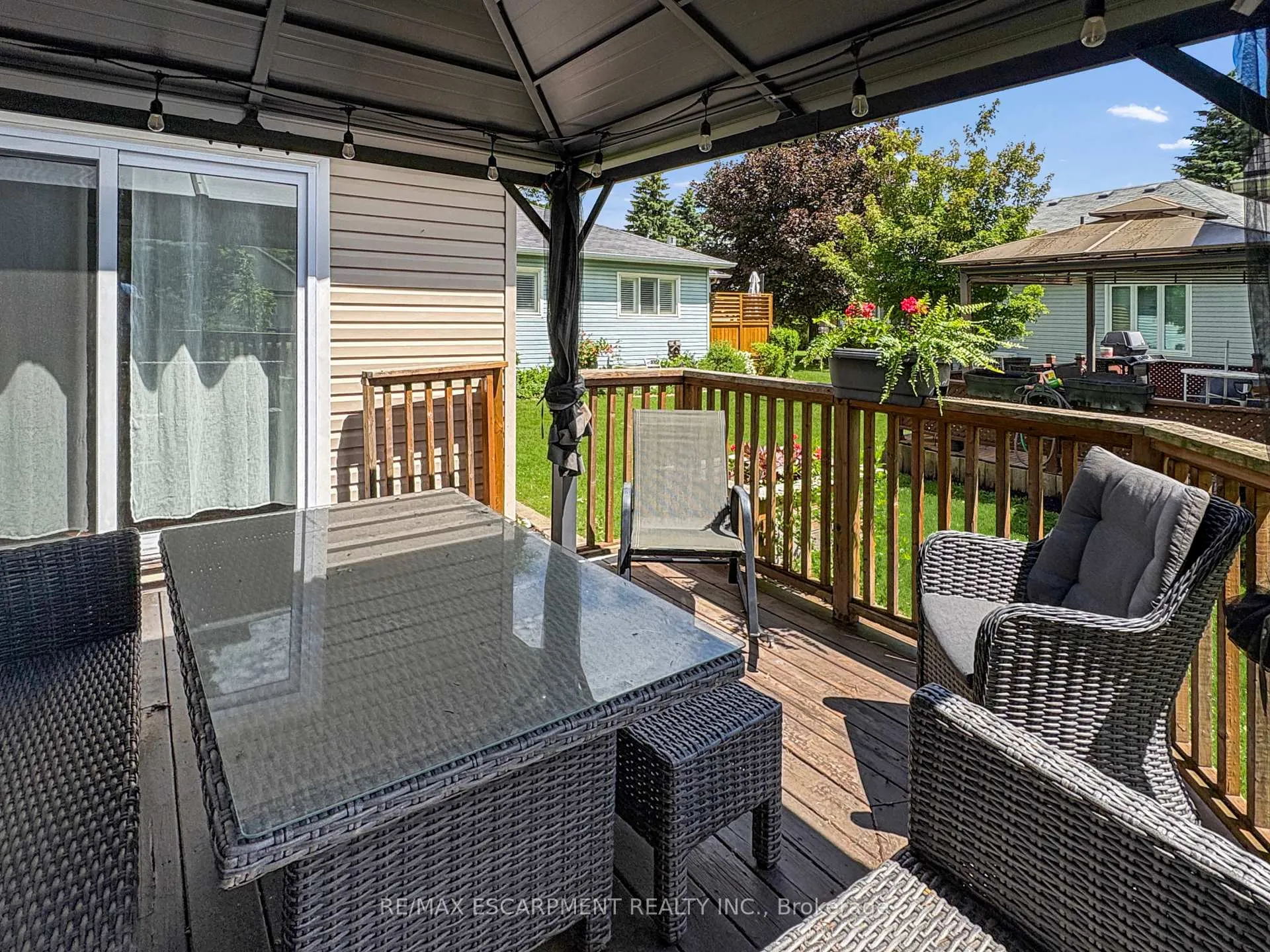 Photo 32 of 232 Silverbirch Boulevard, Hamilton, Villages of Glancaster — HOMEH