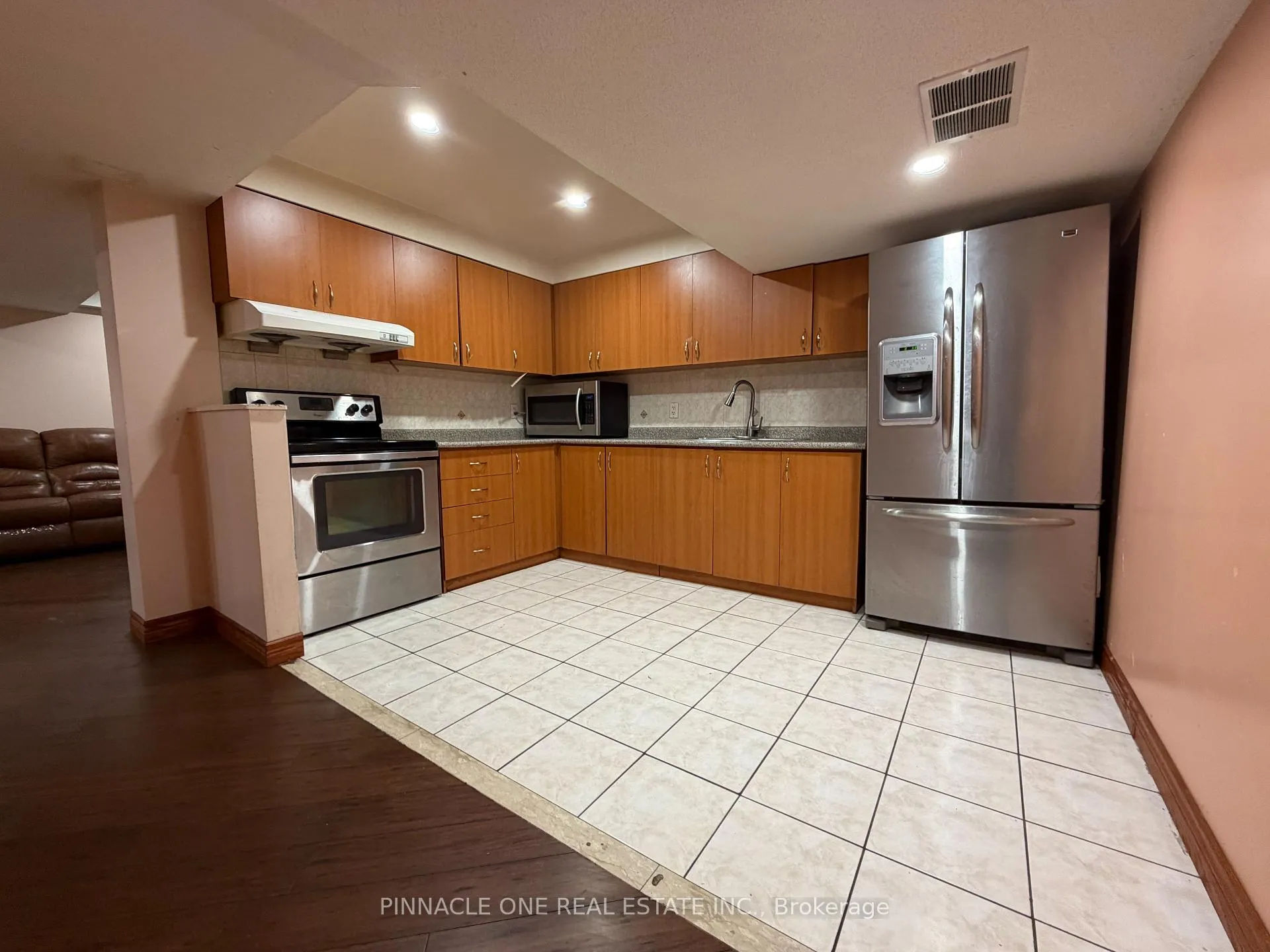 Photo 2 of 564 Military Trail, Scarborough, Morningside — HOMEH