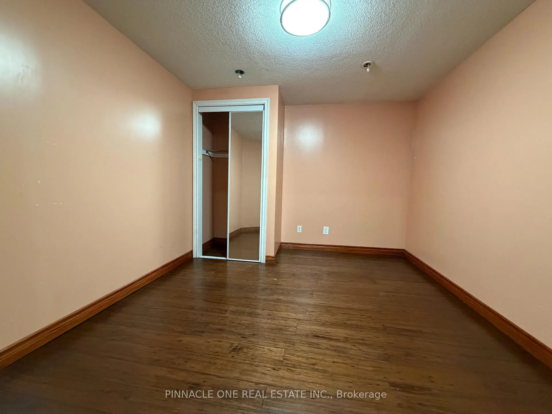 Photo 4 of 564 Military Trail, Scarborough, Morningside — HOMEH