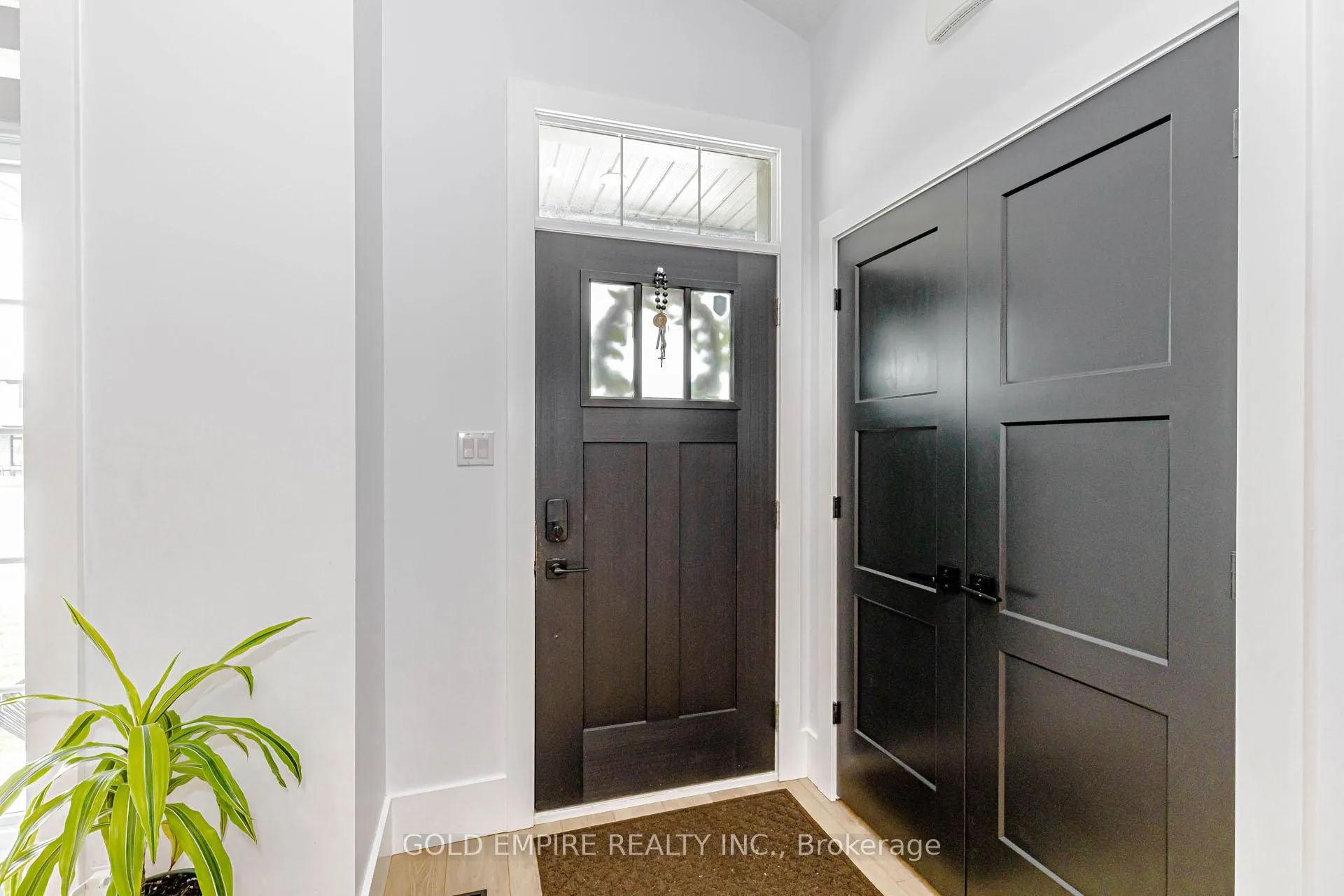 Photo 9 of 15 Muirfield Drive, St. Thomas — HOMEH