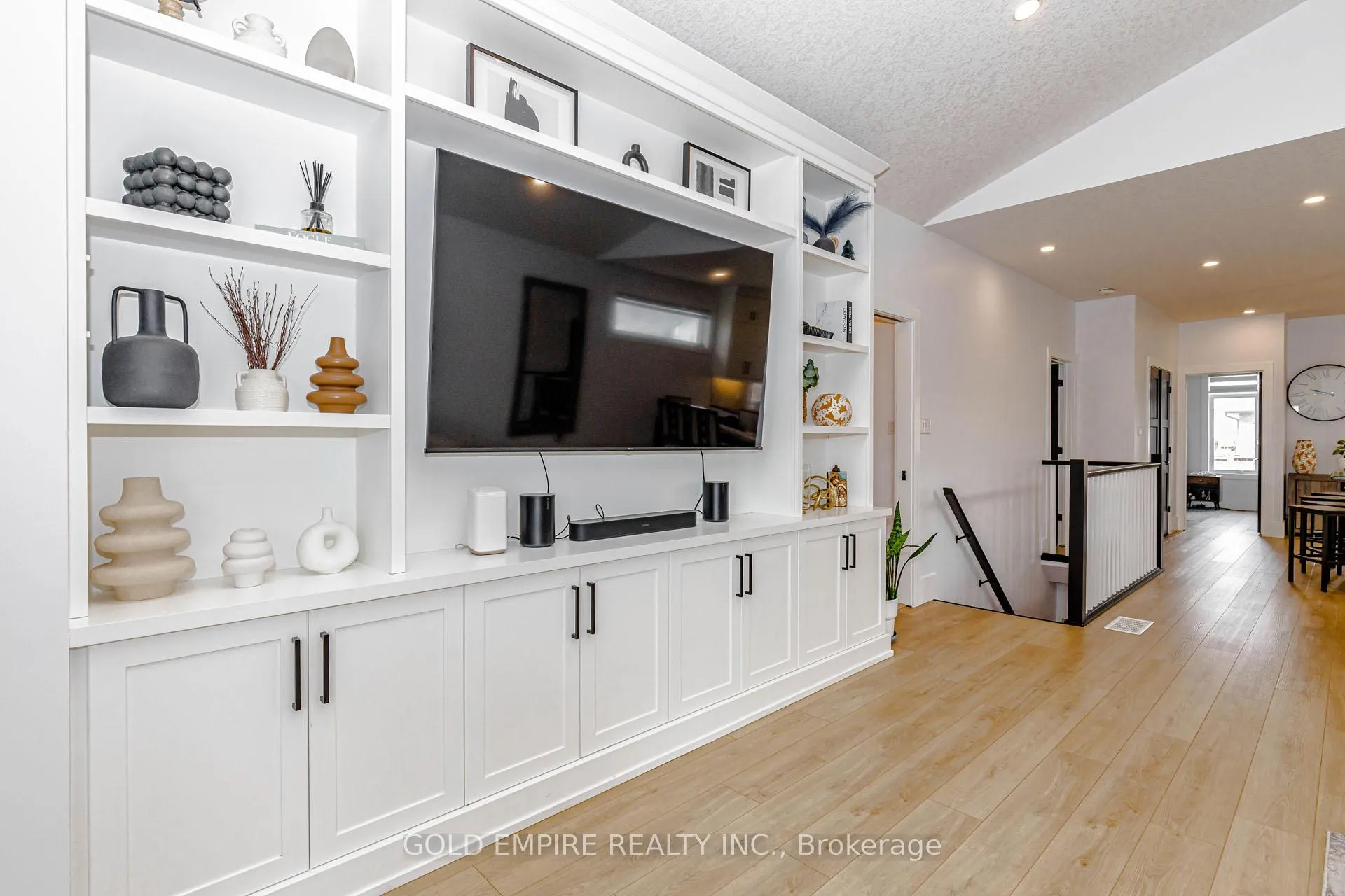 Photo 17 of 15 Muirfield Drive, St. Thomas — HOMEH