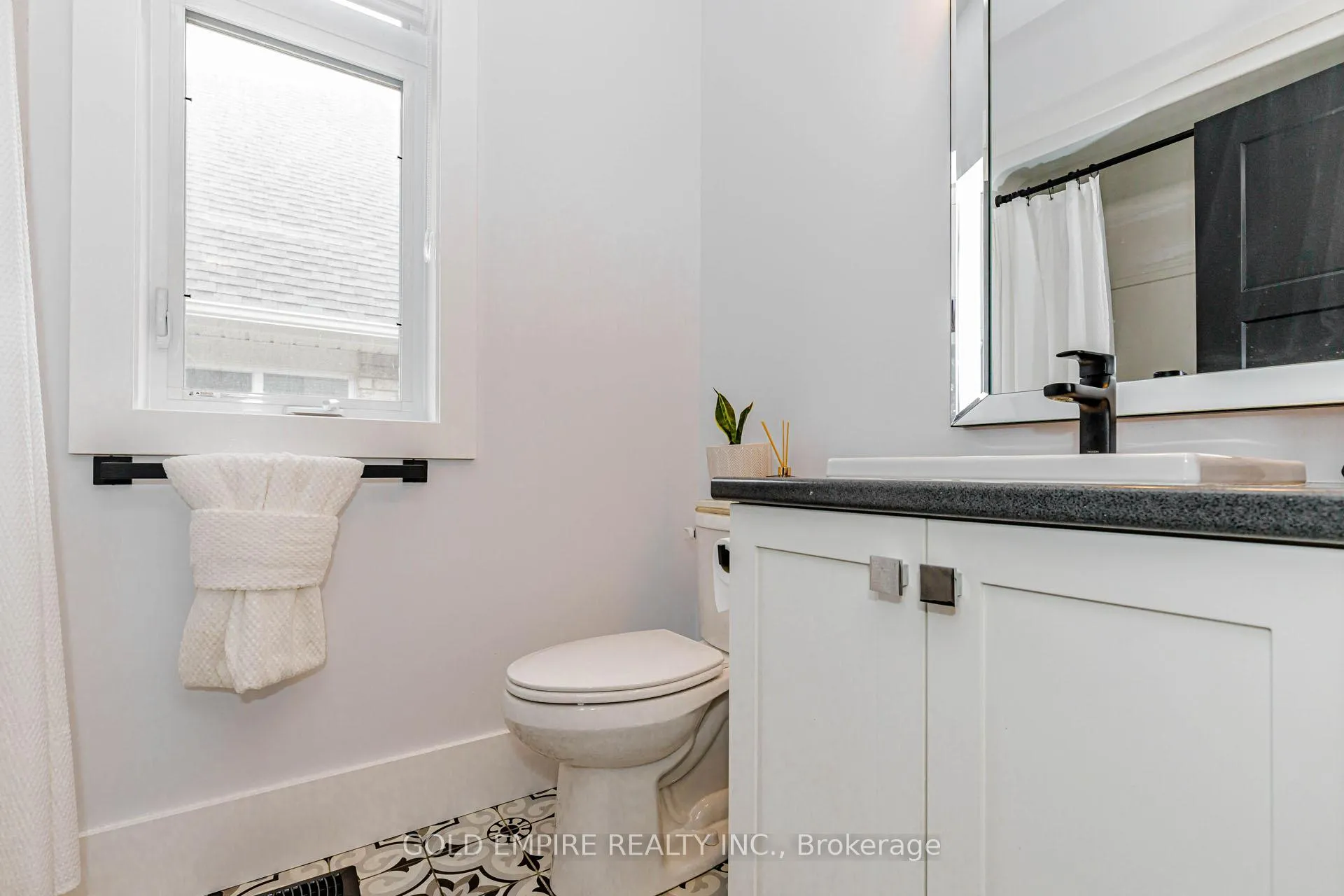 Photo 31 of 15 Muirfield Drive, St. Thomas — HOMEH