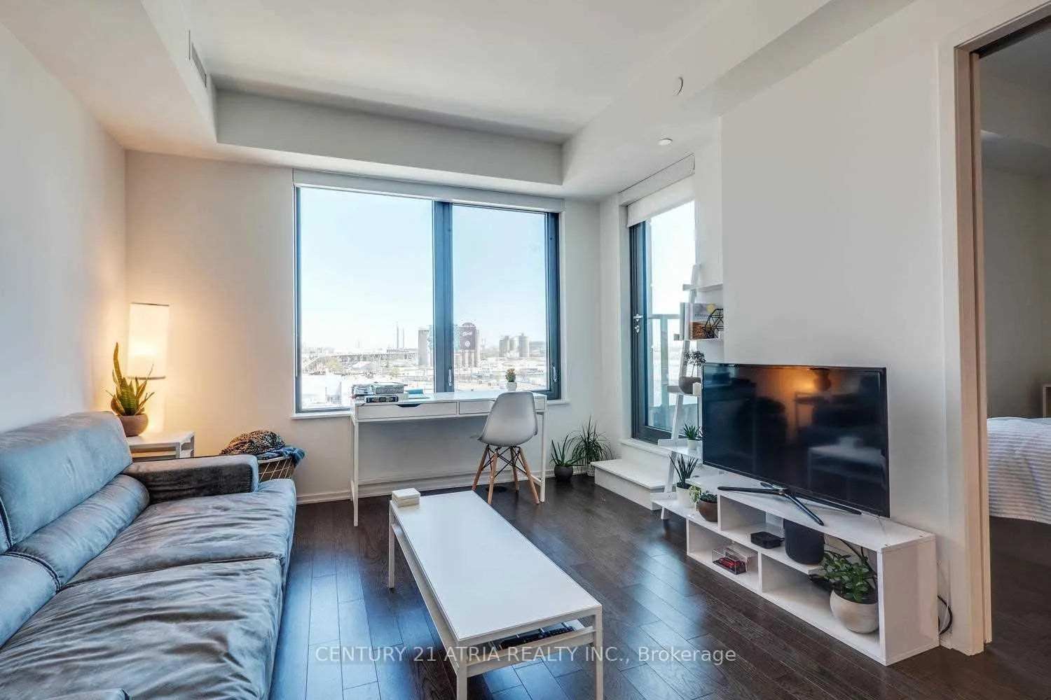 Photo 8 of Unit 607, 12 Bonnycastle Street, Toronto, Waterfront Communities — HOMEH