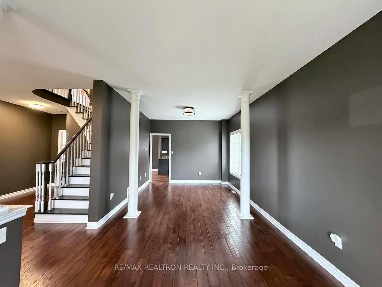 Photo 2 of 416 Mapleton Avenue, Barrie, Ardagh — HOMEH