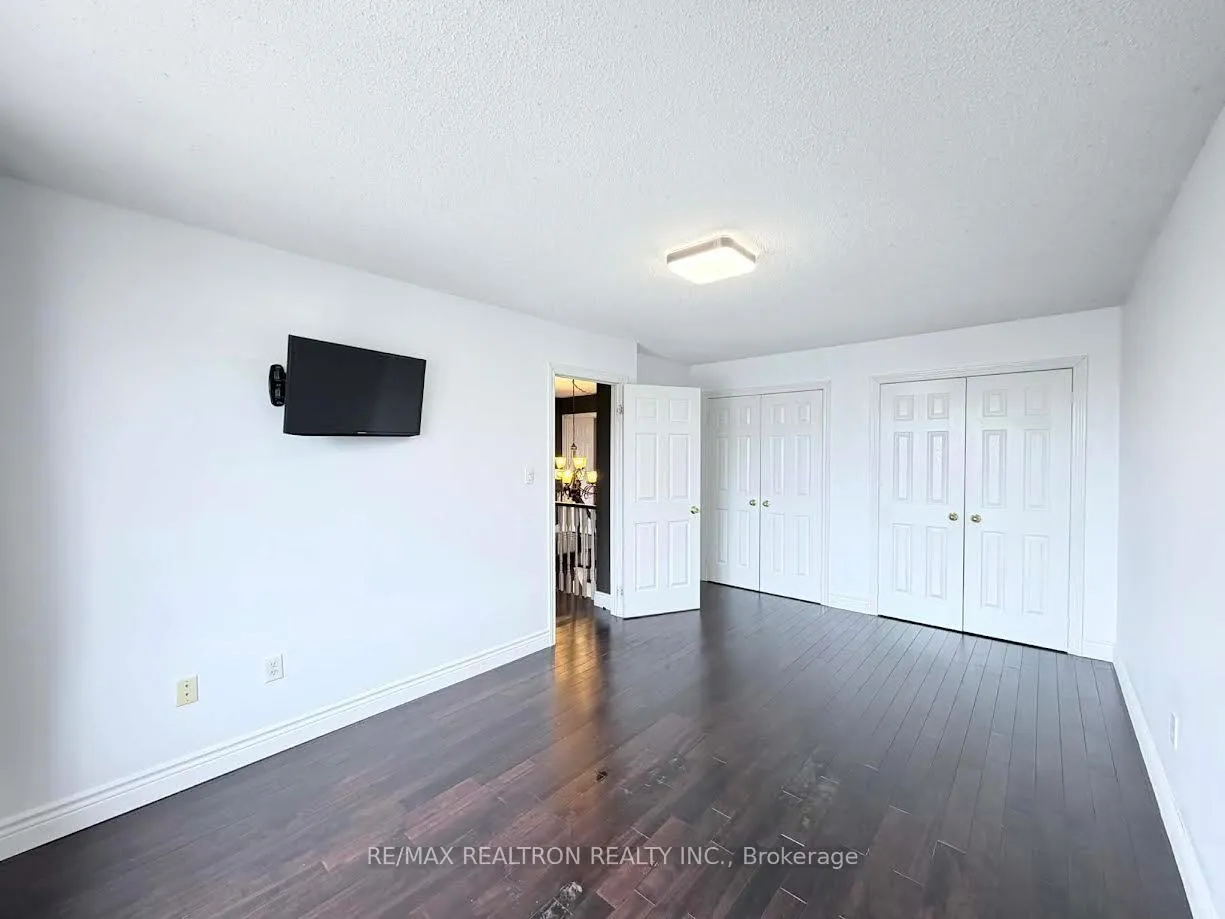Photo 7 of 416 Mapleton Avenue, Barrie, Ardagh — HOMEH