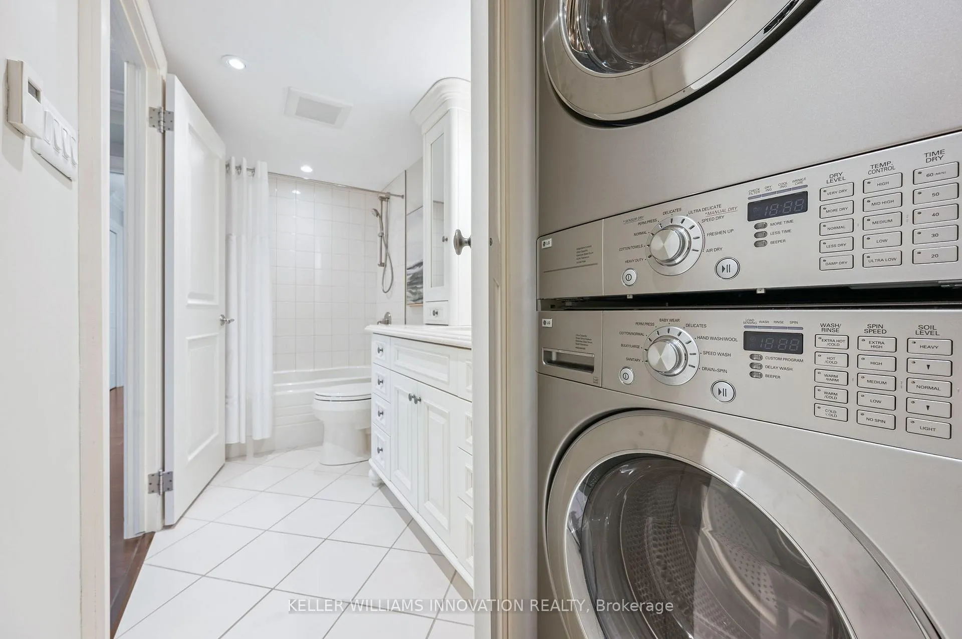 Photo 21 of Unit 1010, 265 Westcourt Place, Waterloo — HOMEH