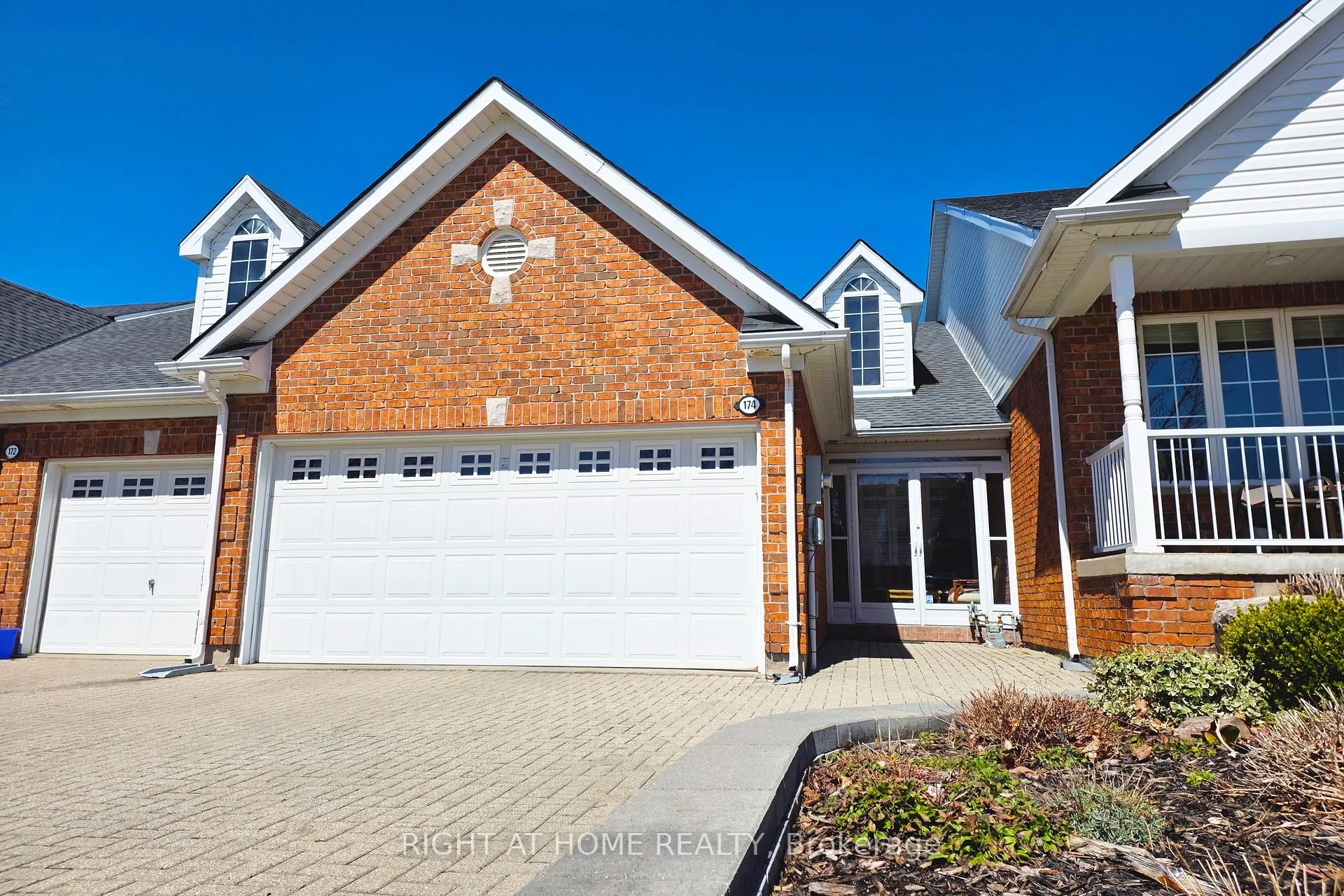 Front of 174 Riverwalk Place