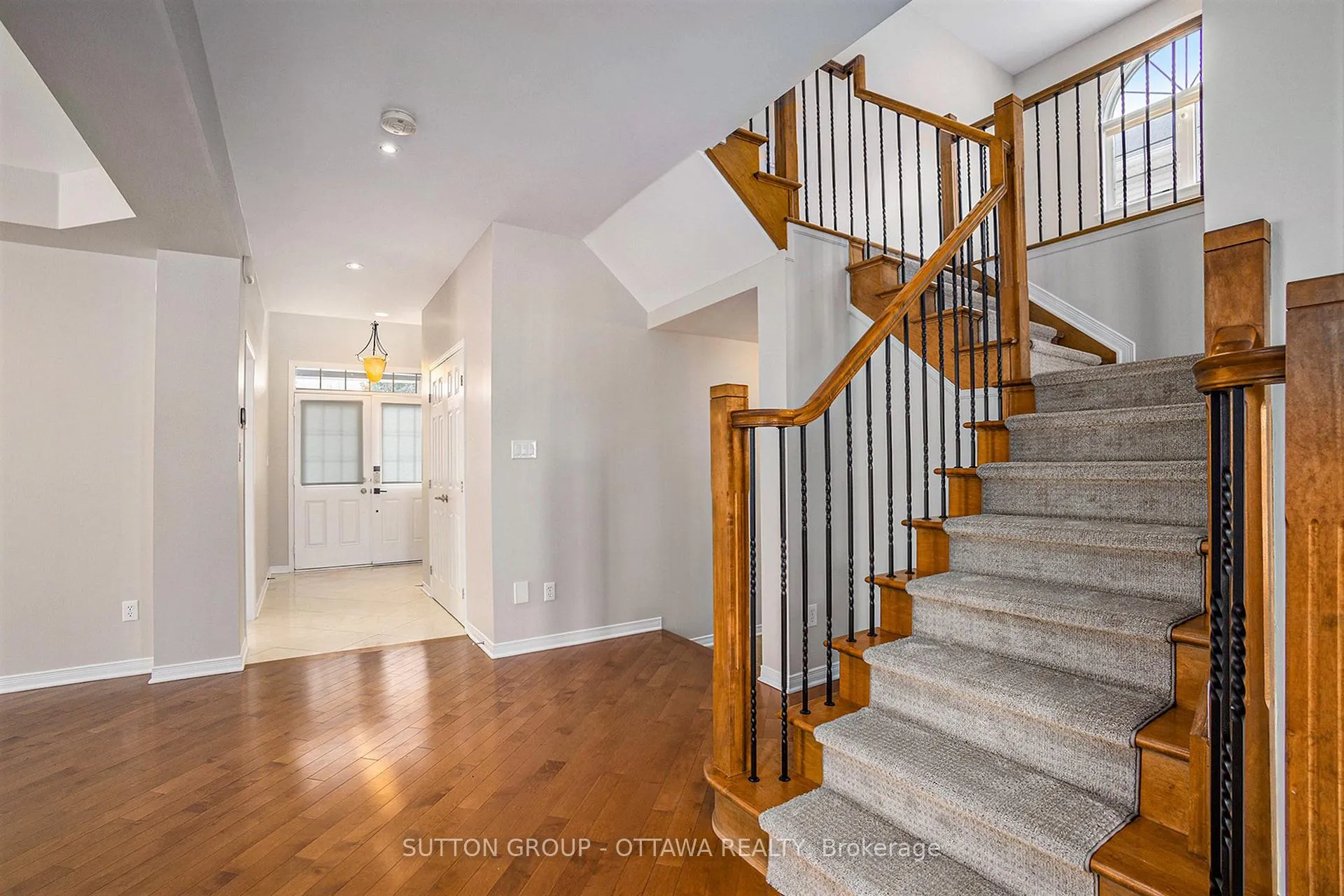 Photo 14 of 181 Windance Crescent, Ottawa, Kanata - Morgan's Grant/South March — HOMEH