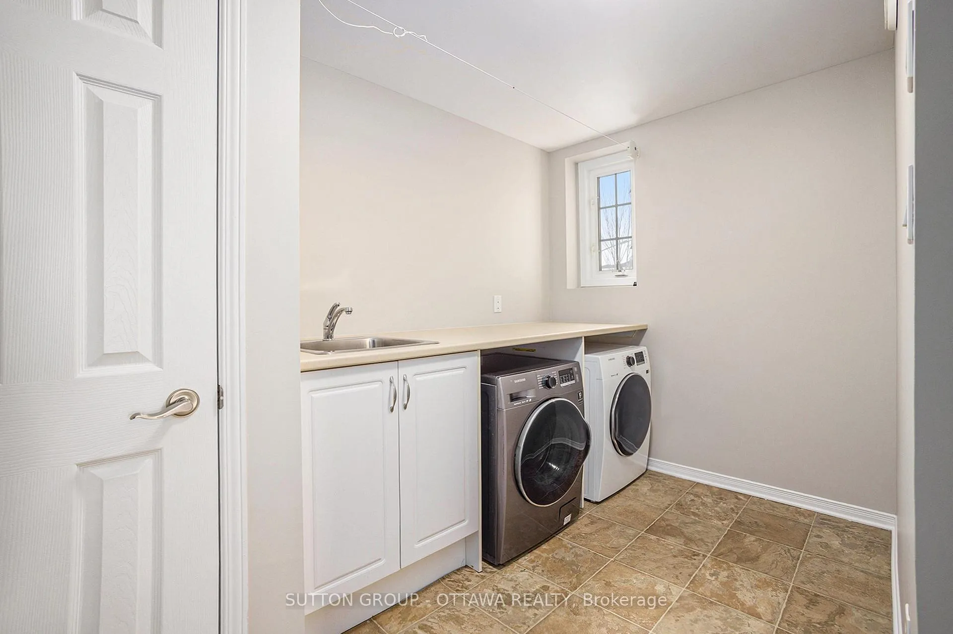 Photo 41 of 181 Windance Crescent, Ottawa, Kanata - Morgan's Grant/South March — HOMEH