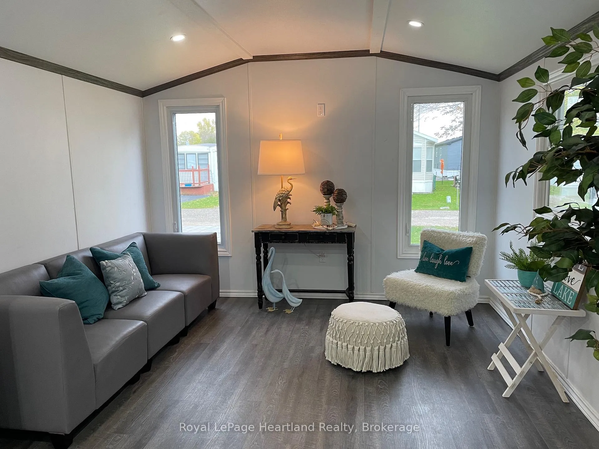 Photo 6 of Unit 4 Starboard, 77719 Bluewater Highway, Central Huron, Clinton — HOMEH