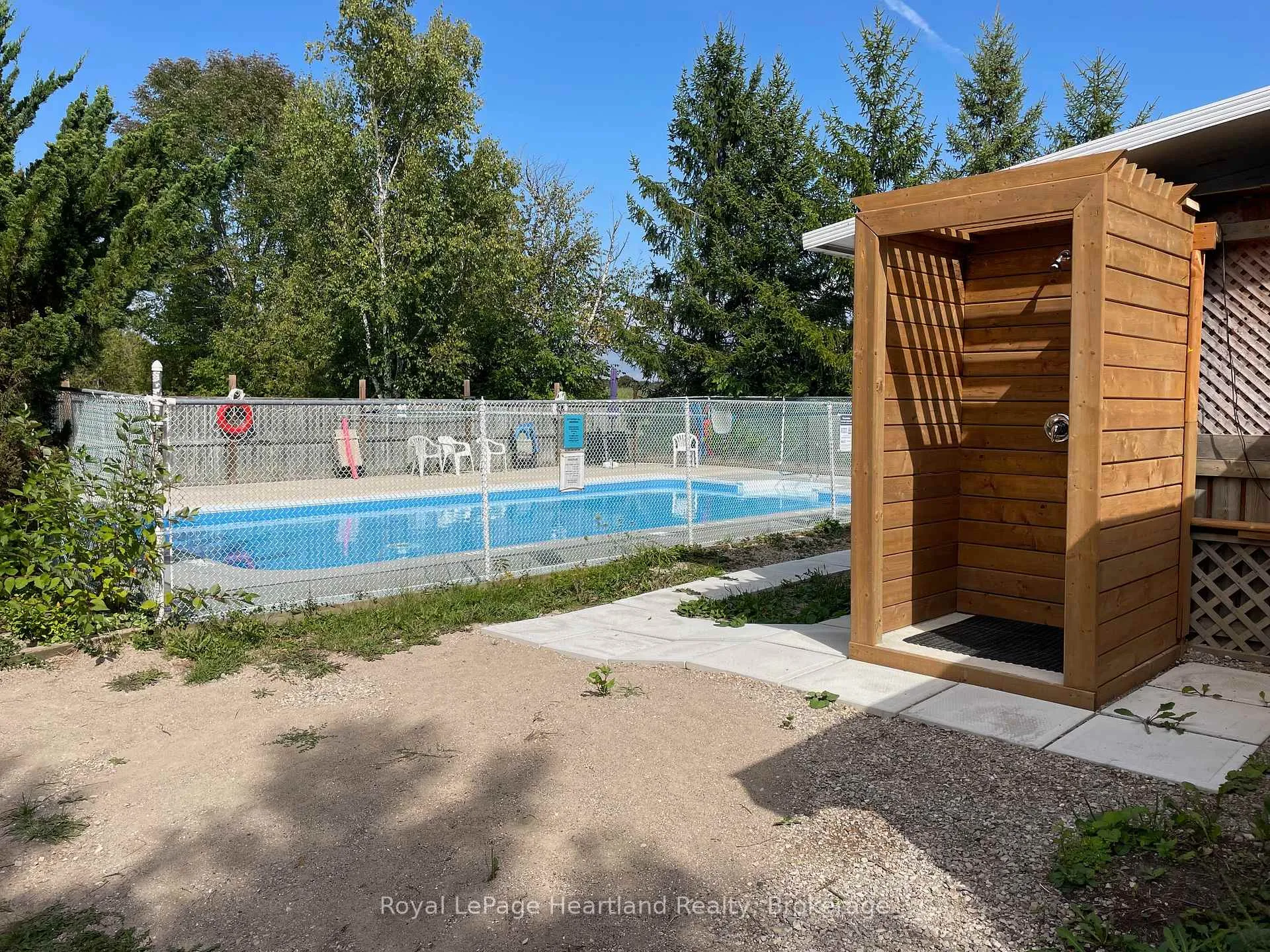 Photo 27 of Unit 4 Starboard, 77719 Bluewater Highway, Central Huron, Clinton — HOMEH