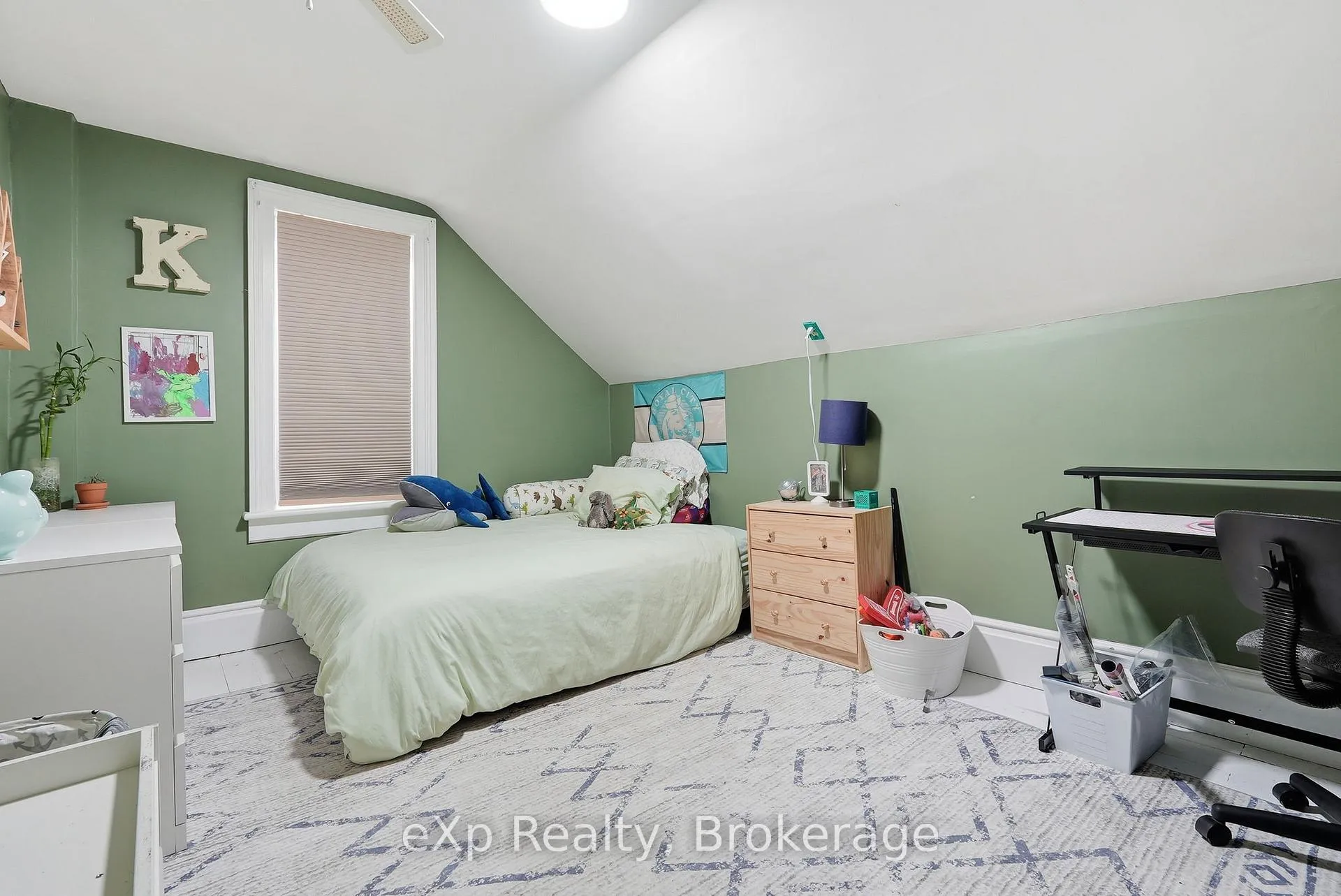 Photo 61 of 415 Gibson Street, Brockton — HOMEH