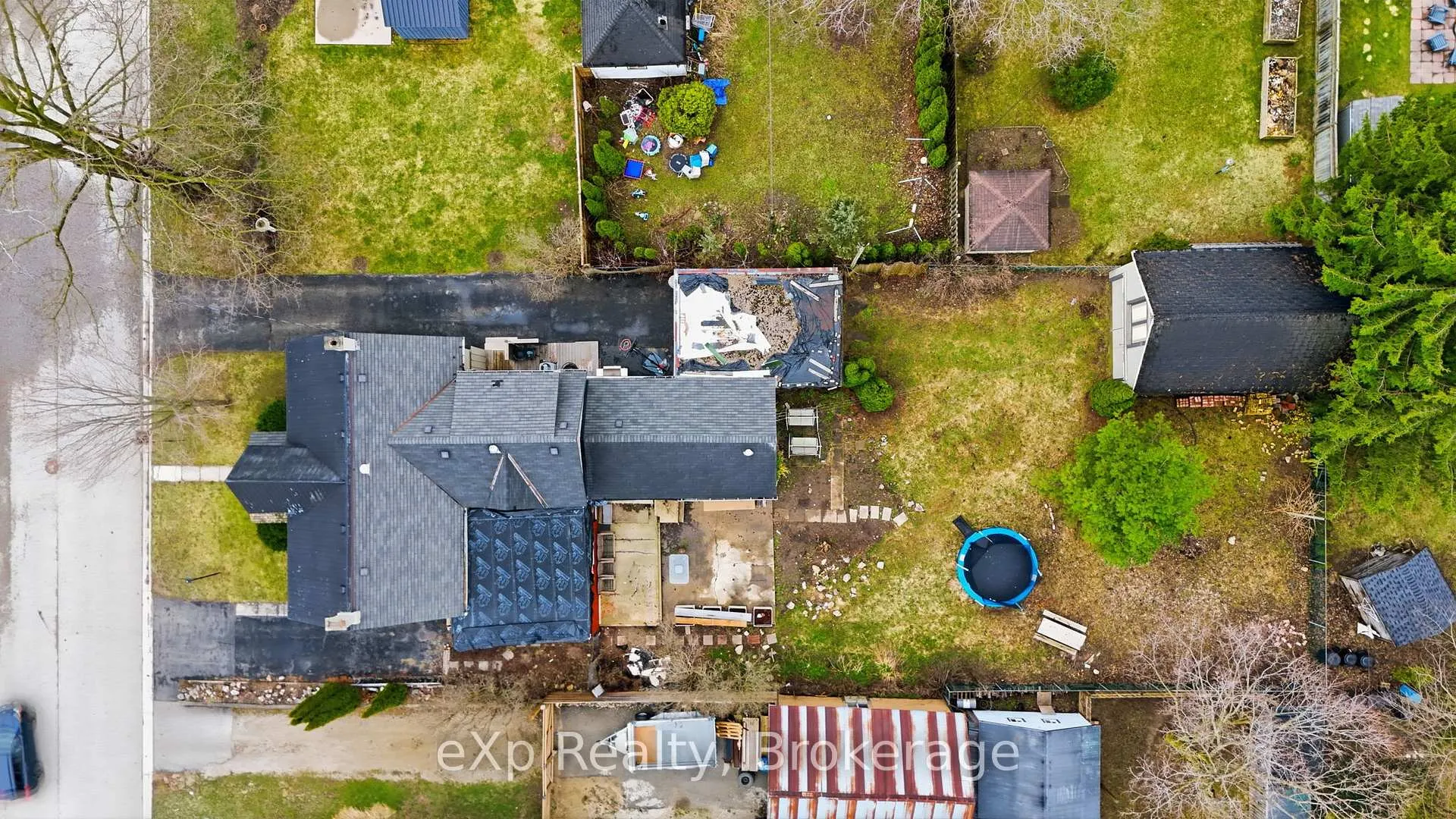Photo 84 of 415 Gibson Street, Brockton — HOMEH