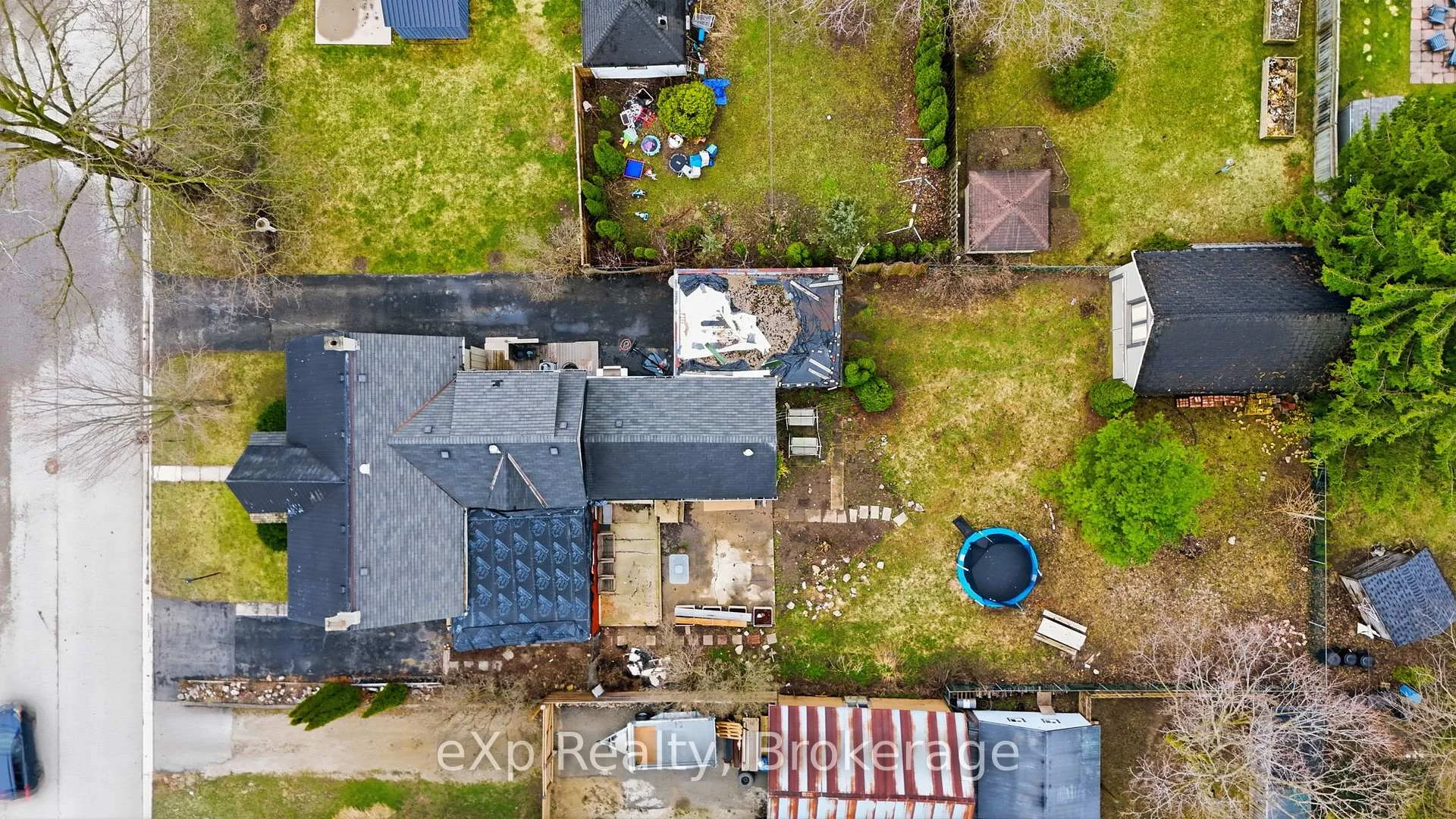 Photo 95 of 415 Gibson Street, Brockton — HOMEH