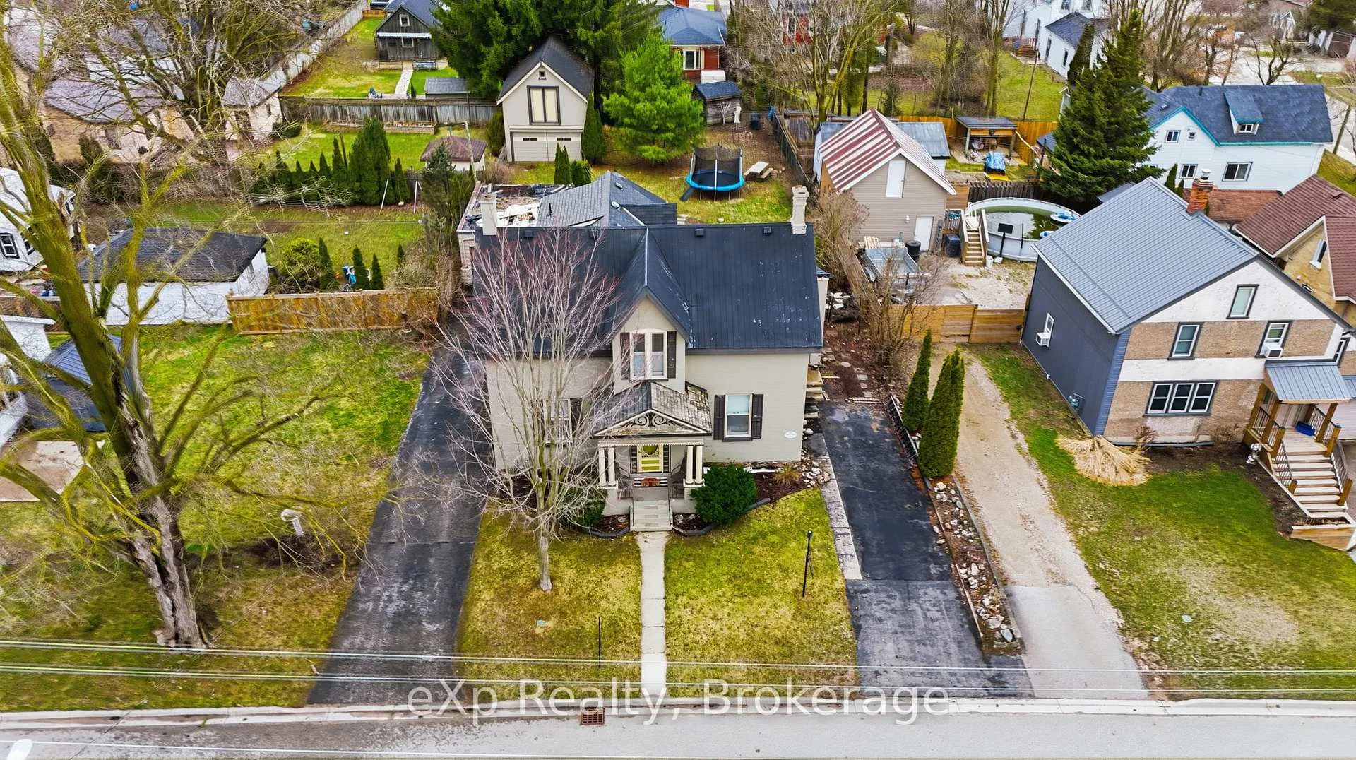 Photo 98 of 415 Gibson Street, Brockton — HOMEH