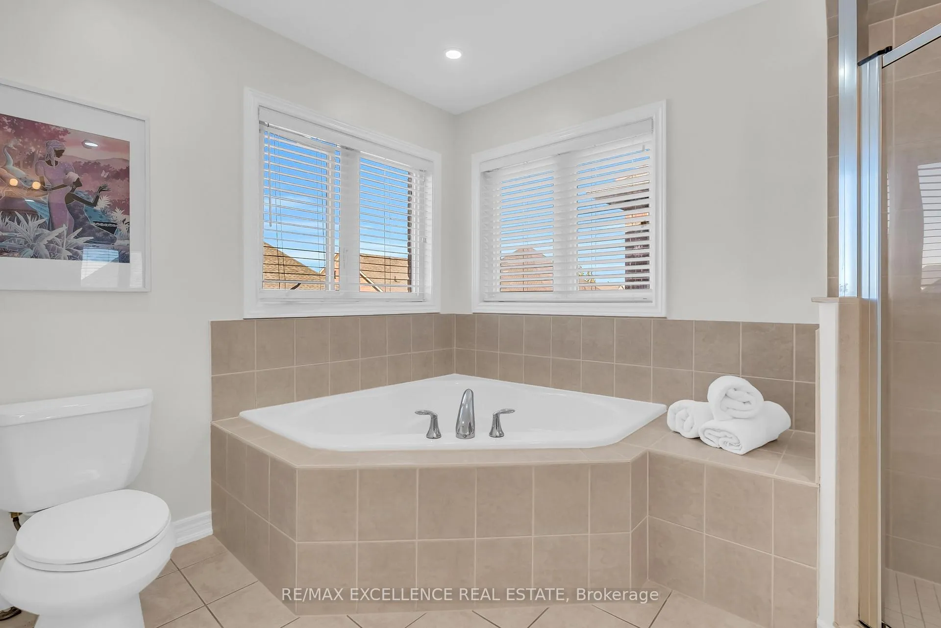 Photo 28 of 40 Imperial Lakes Drive, Brampton, Bram East — HOMEH
