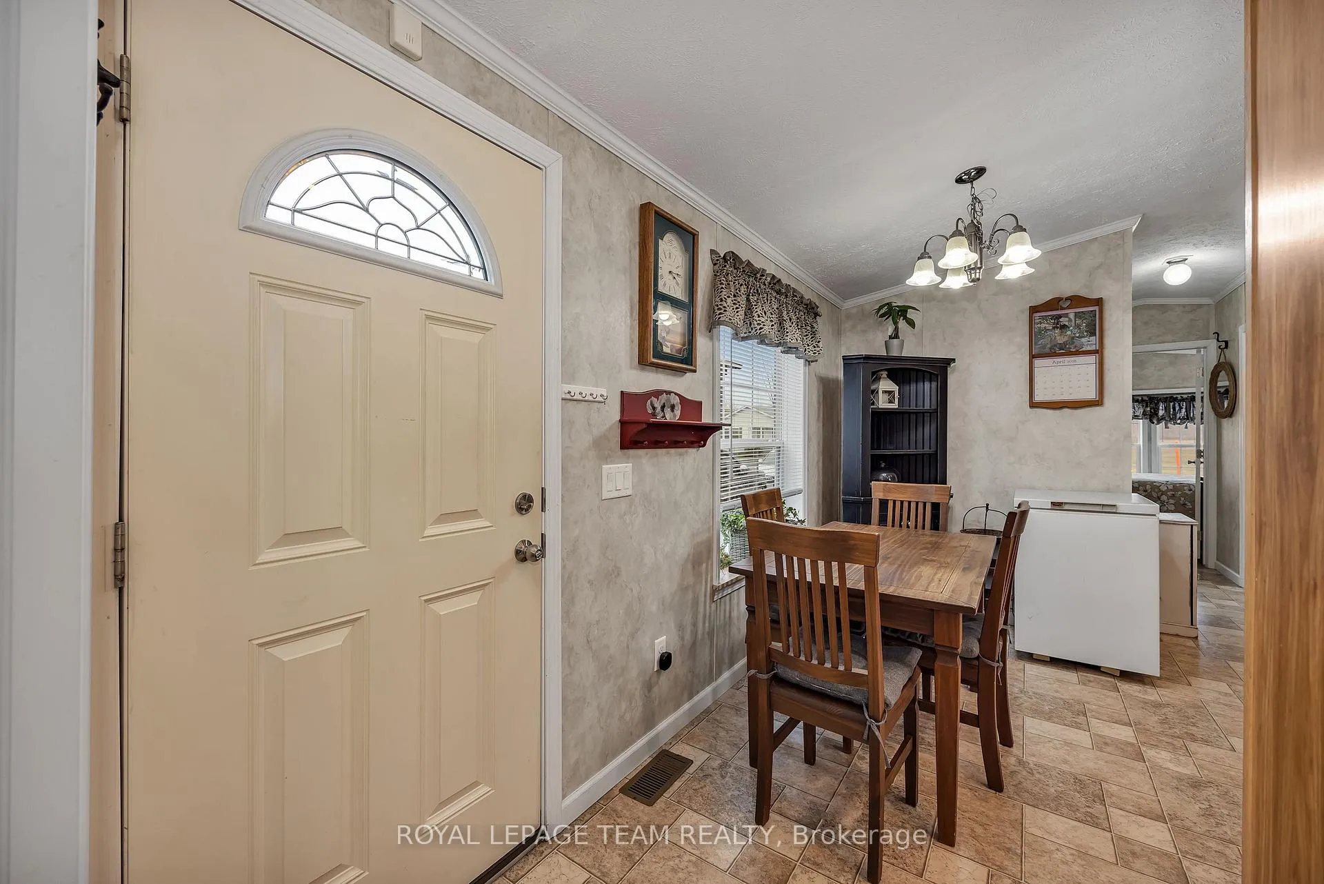 Photo 8 of 6707 Chris Tierney Private, Ottawa, Osgoode Twp North of Reg Rd 6 — HOMEH