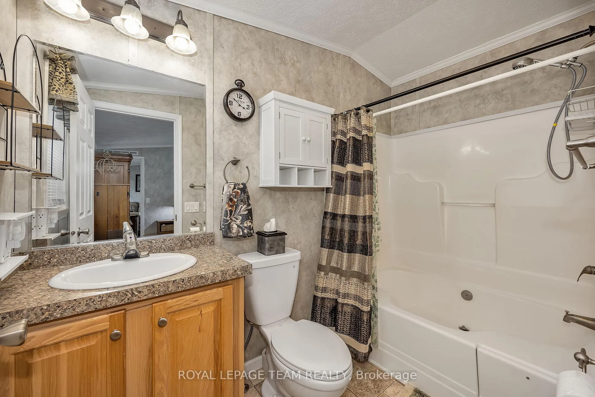 Photo 25 of 6707 Chris Tierney Private, Ottawa, Osgoode Twp North of Reg Rd 6 — HOMEH