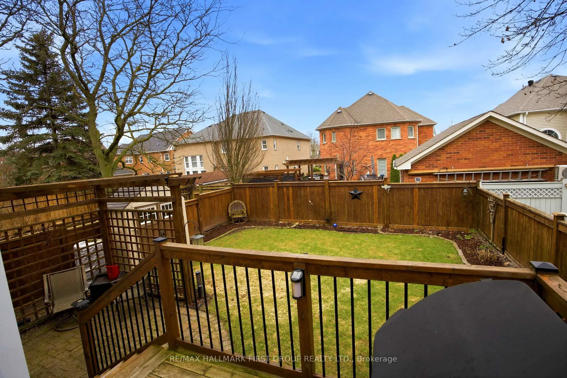 Photo 35 of 5 Knox Crescent, Whitby, Brooklin — HOMEH
