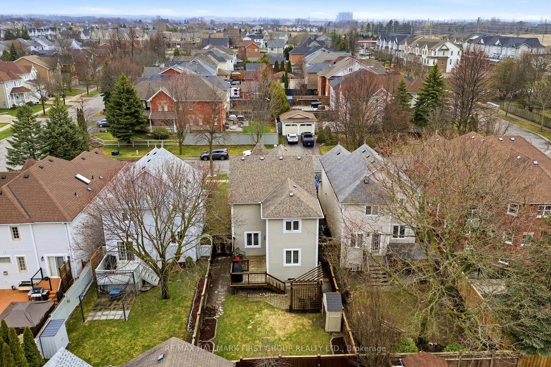 Photo 39 of 5 Knox Crescent, Whitby, Brooklin — HOMEH