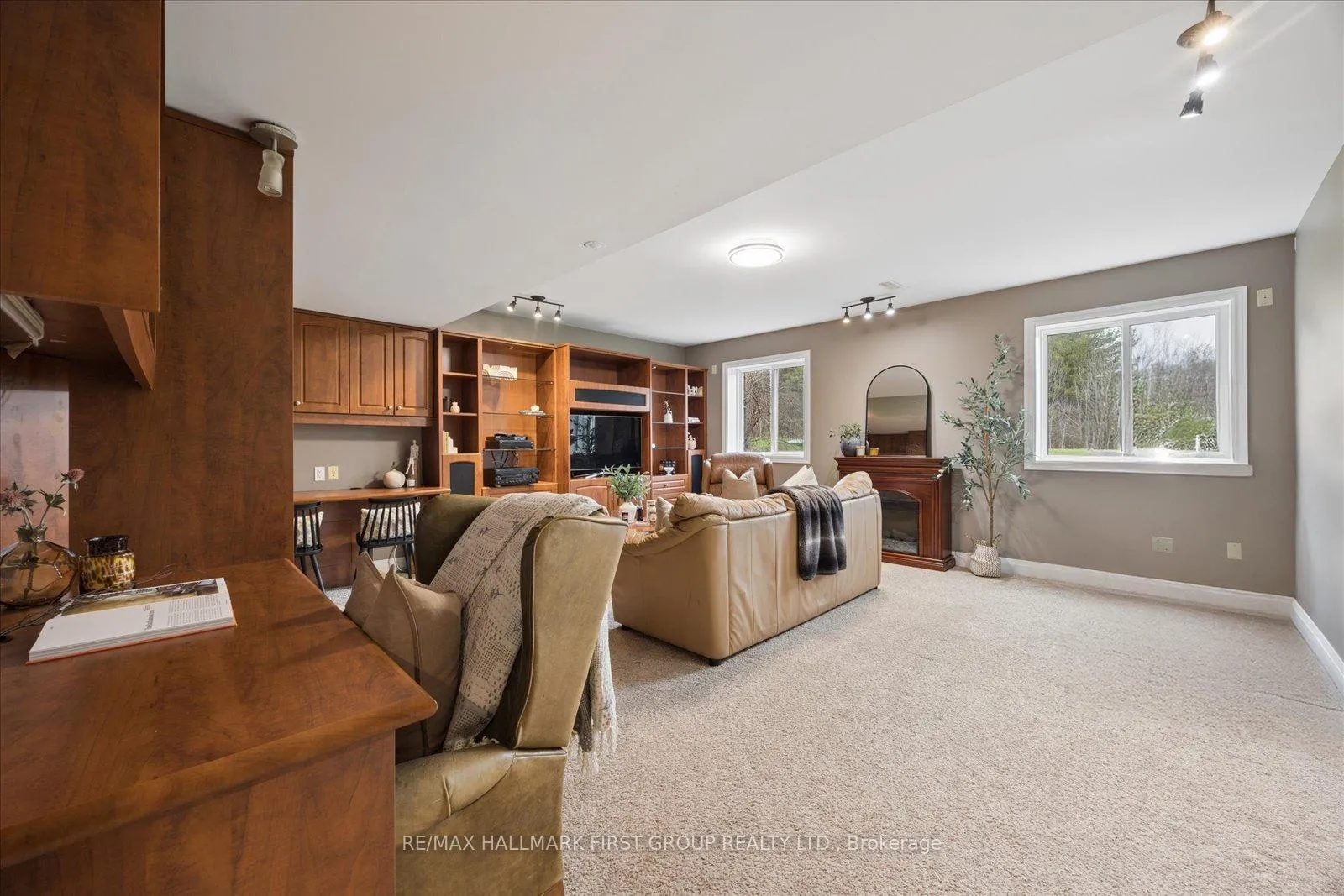 Photo 32 of 4655 Sideline 6, Pickering, Rural Pickering — HOMEH