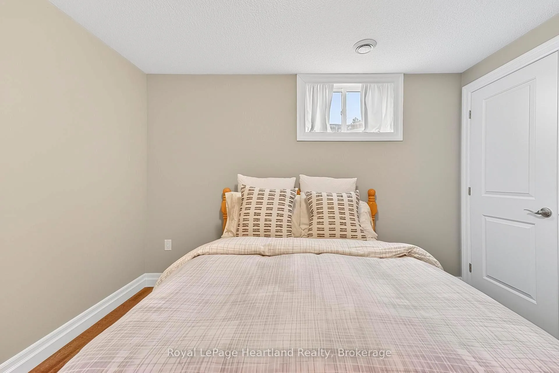 Photo 29 of Unit 9, 27 The Way, Goderich, Goderich (Town) — HOMEH