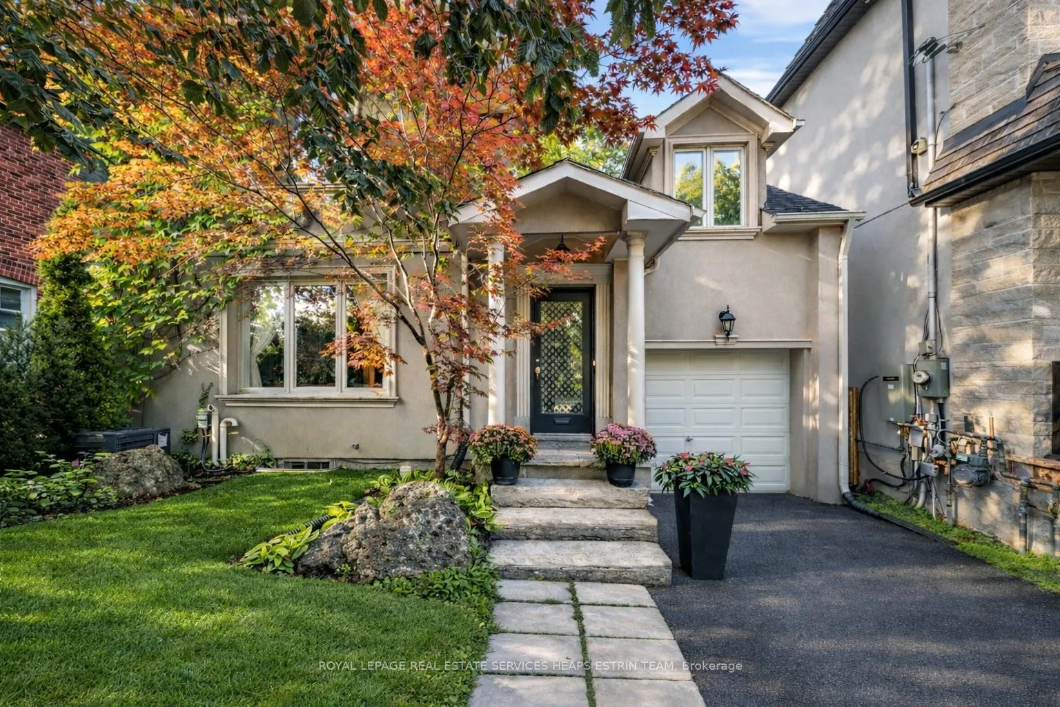 Photo 2 of 180 Moore Avenue, Toronto, Rosedale-Moore Park — HOMEH