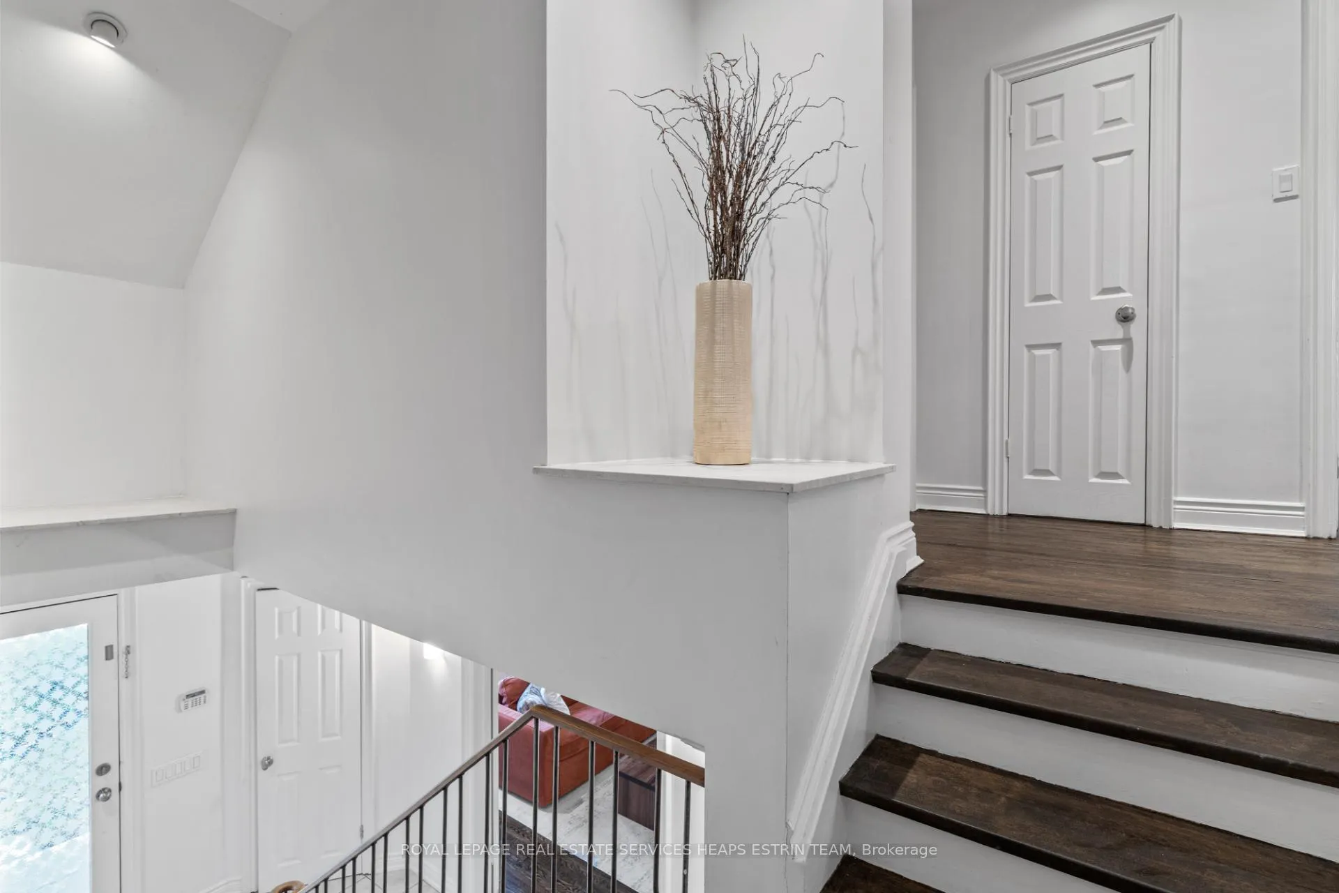 Photo 17 of 180 Moore Avenue, Toronto, Rosedale-Moore Park — HOMEH