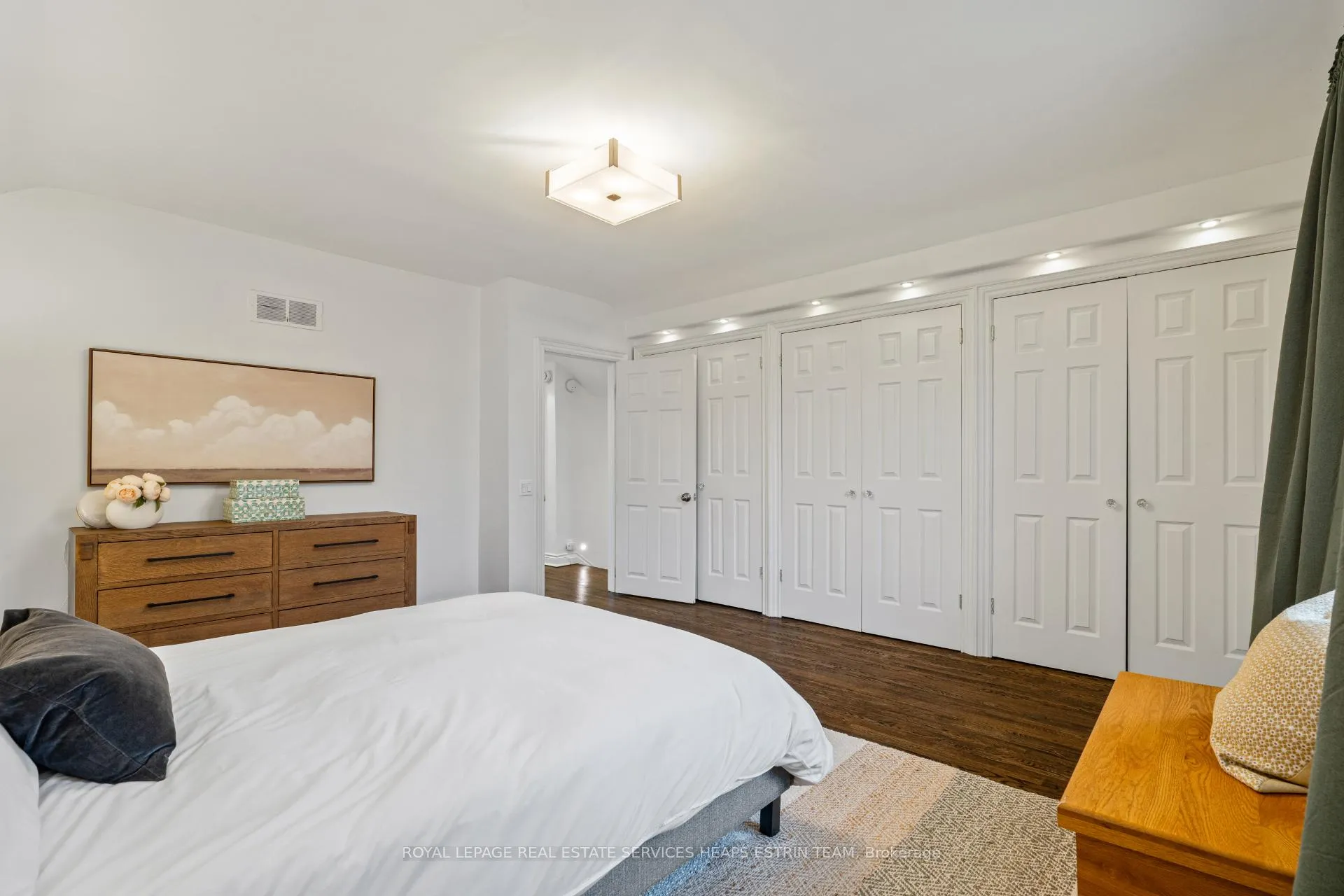 Photo 21 of 180 Moore Avenue, Toronto, Rosedale-Moore Park — HOMEH