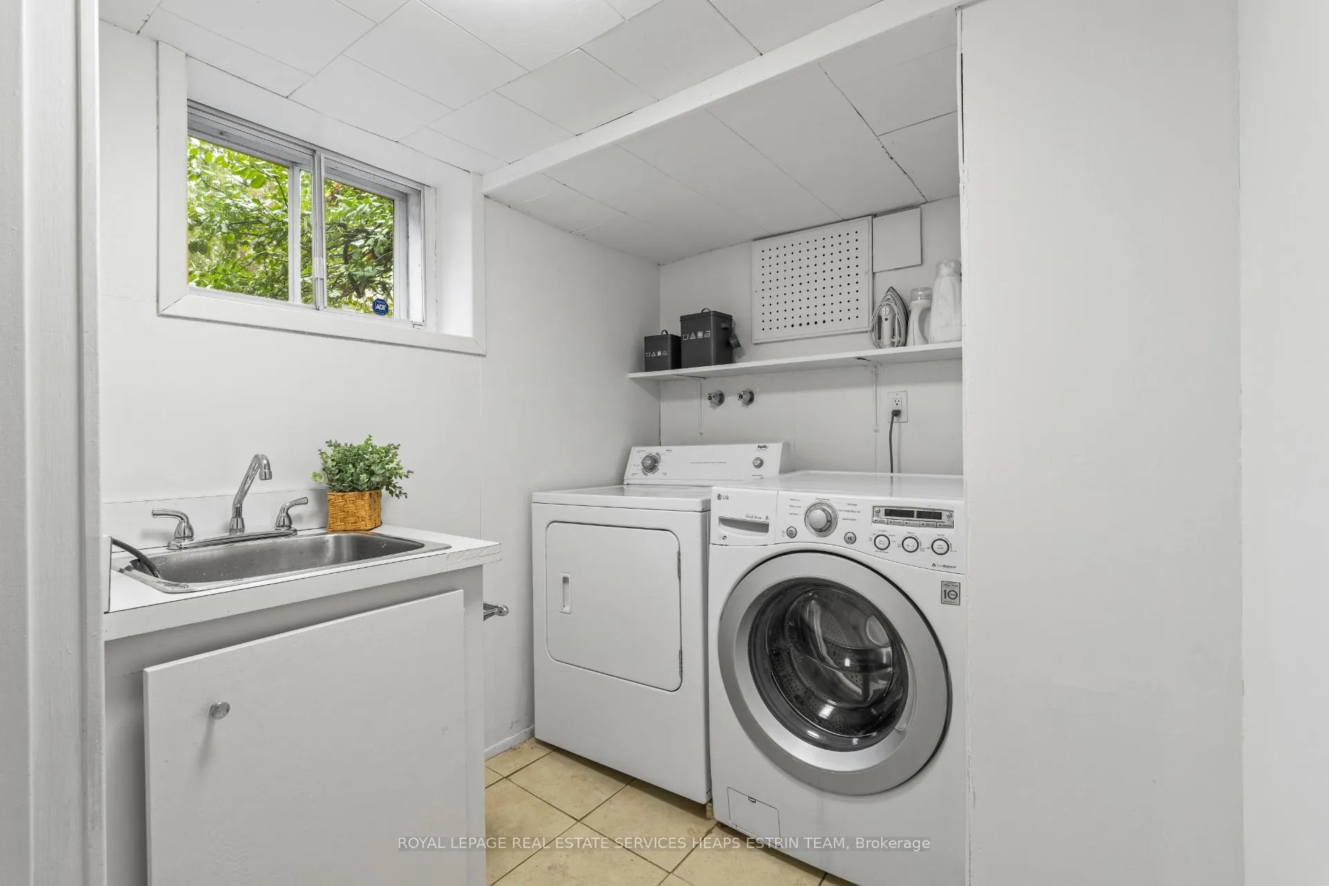 Photo 36 of 180 Moore Avenue, Toronto, Rosedale-Moore Park — HOMEH