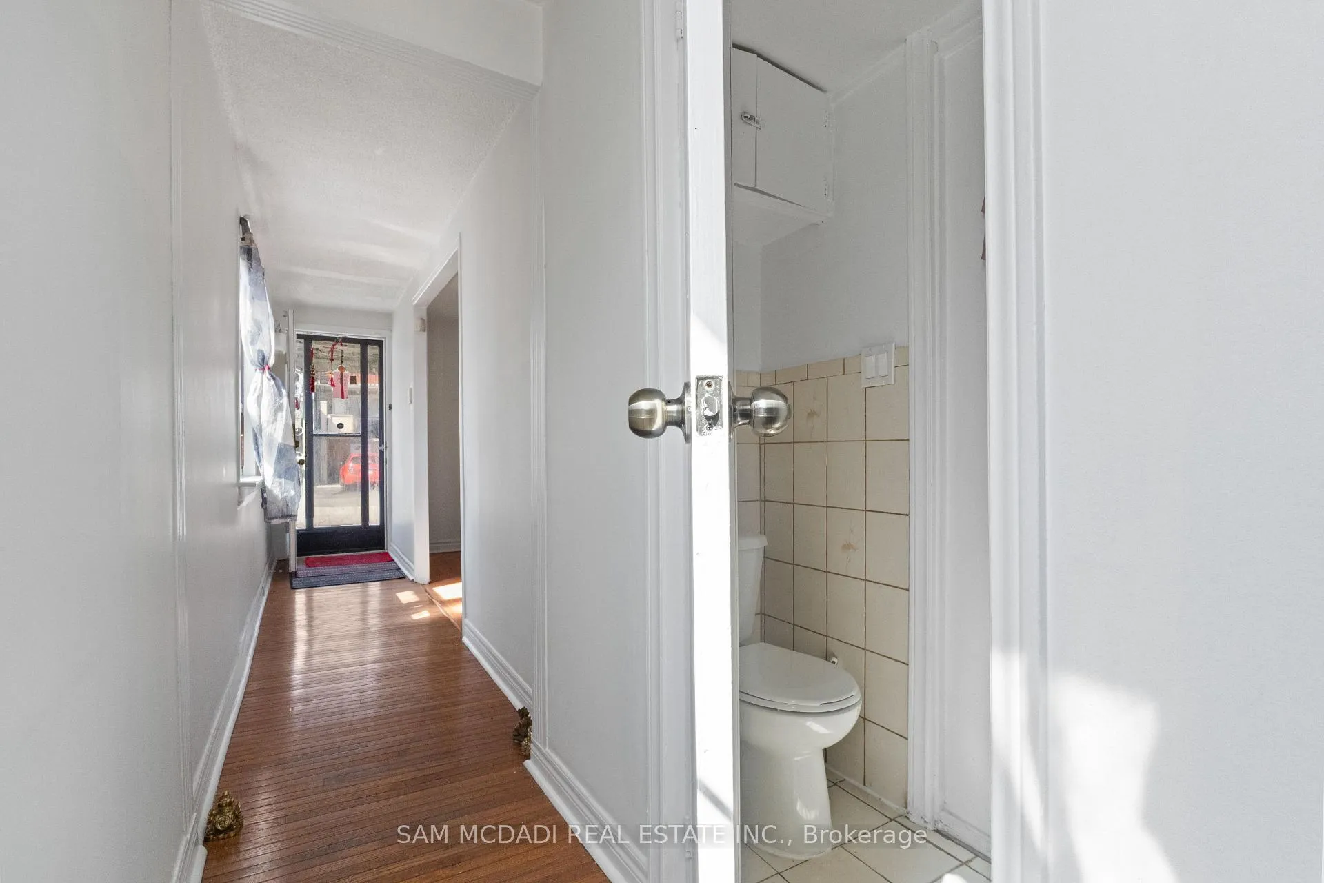 Photo 15 of 87 Dynevor Road, Toronto, Caledonia-Fairbank — HOMEH