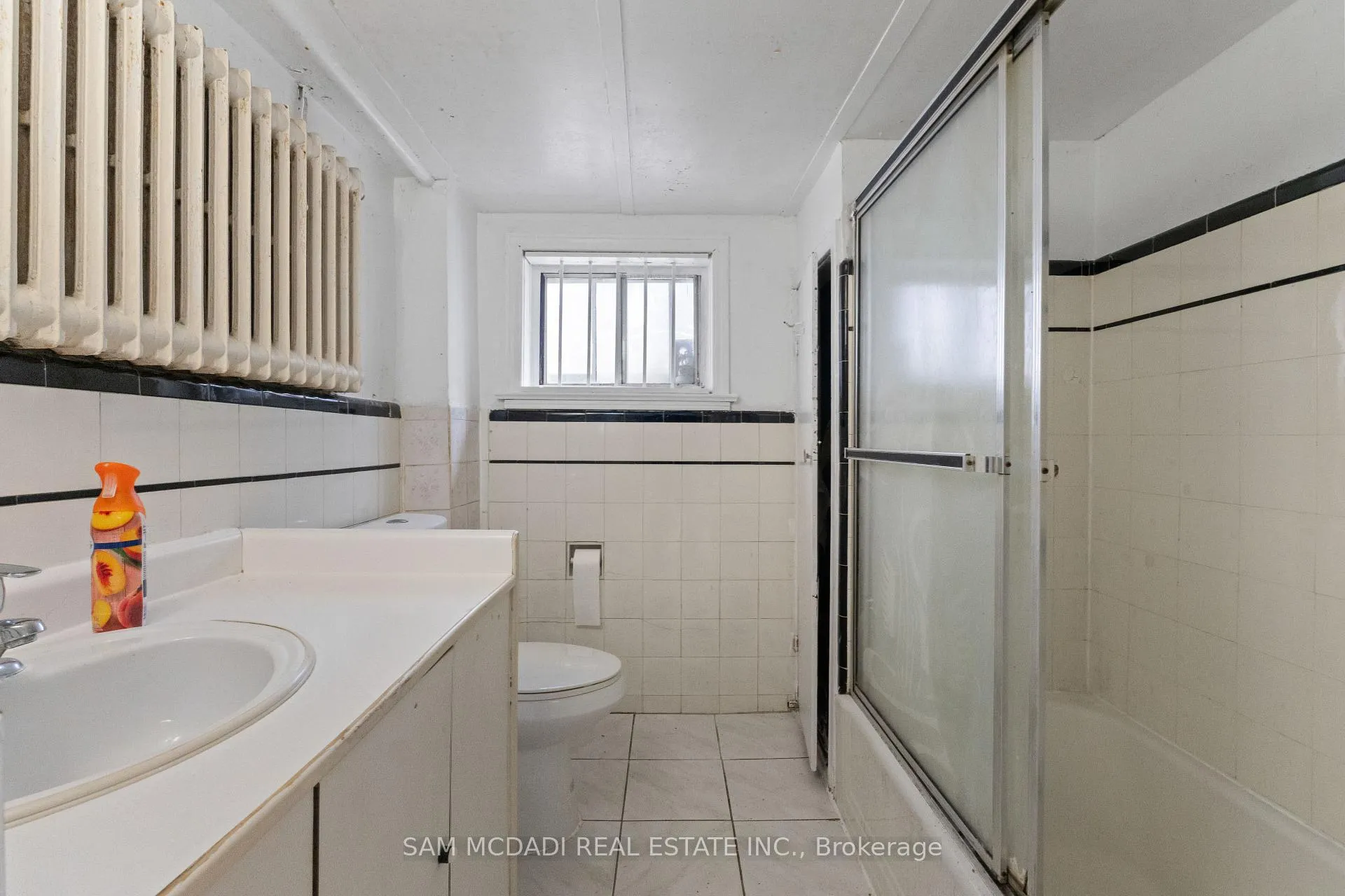 Photo 21 of 87 Dynevor Road, Toronto, Caledonia-Fairbank — HOMEH