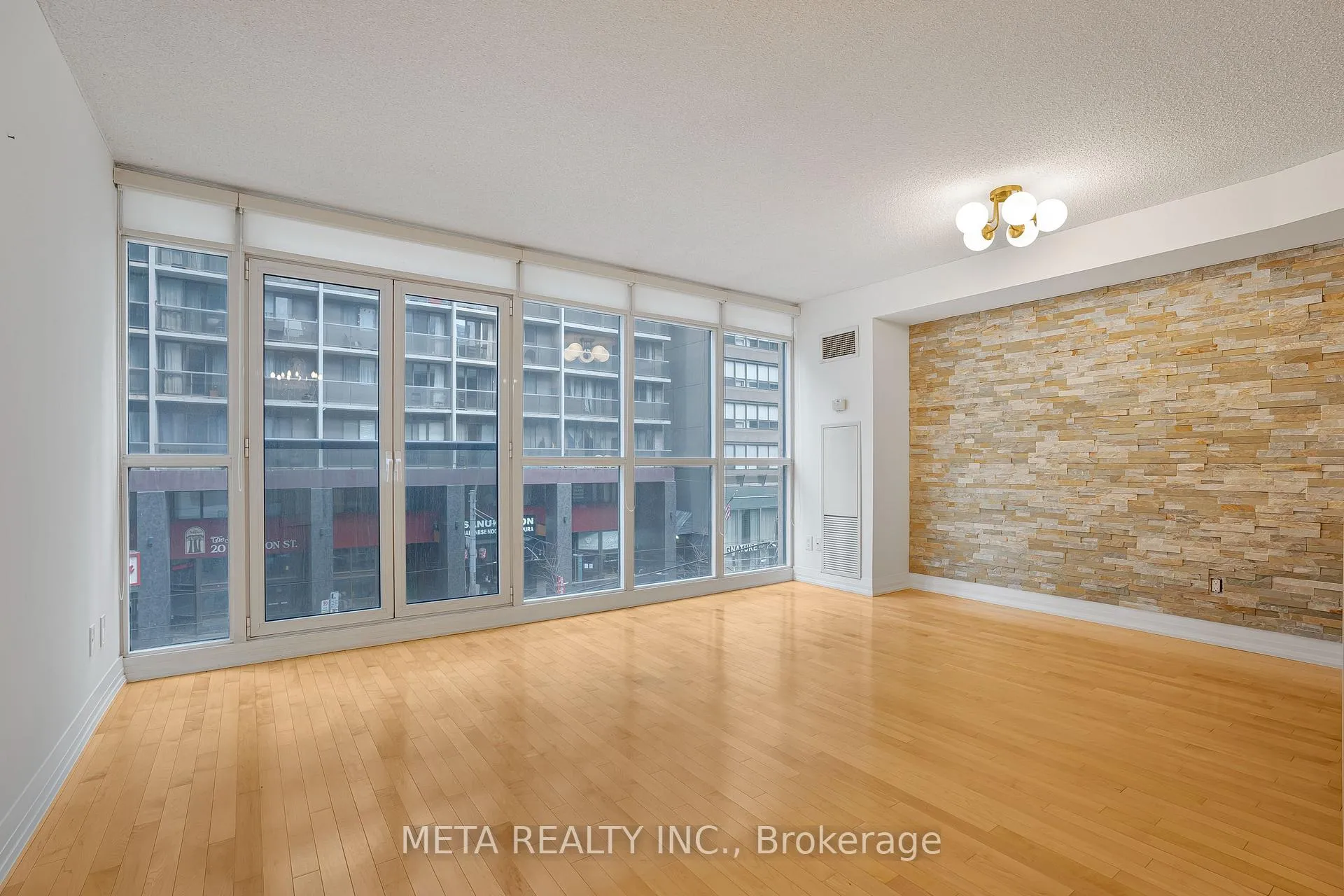 Photo 9 of Unit 328, 25 Carlton Street, Toronto, Church-Yonge Corridor — HOMEH