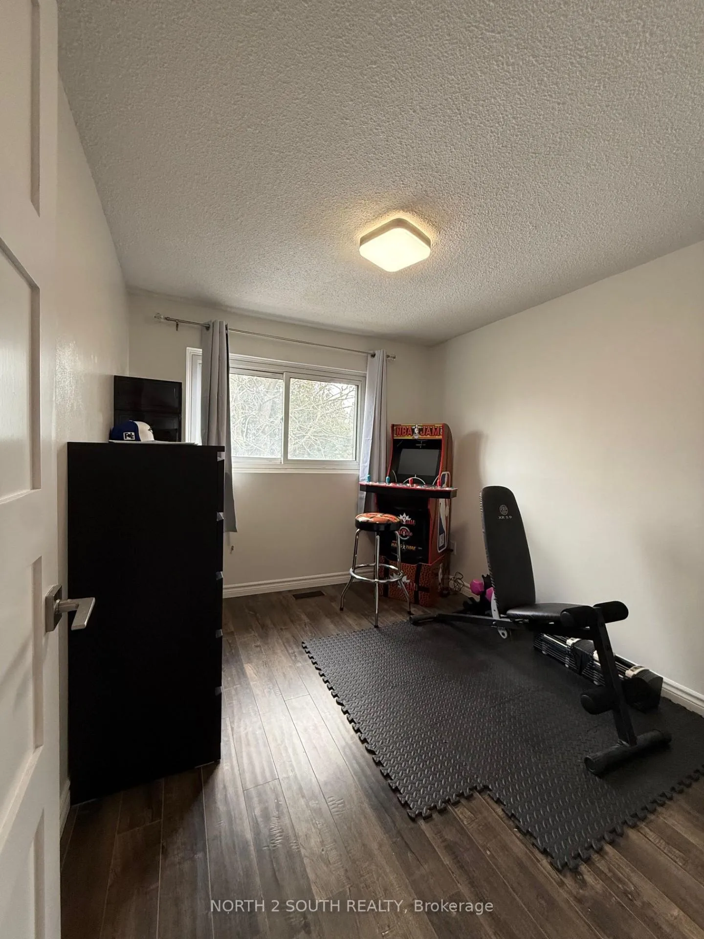 Photo 56 of 182 Ridge Road, Caledon, Bolton West — HOMEH