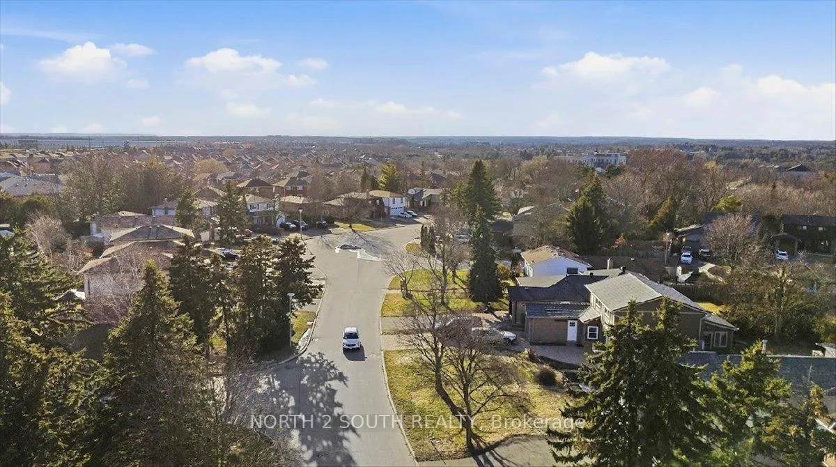 Photo 60 of 182 Ridge Road, Caledon, Bolton West — HOMEH