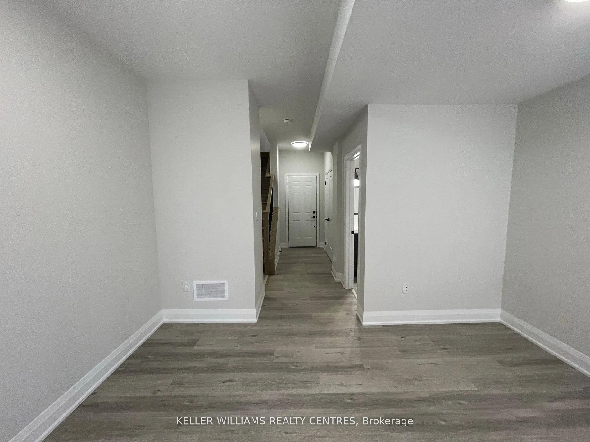 Photo 7 of 450 Veterans Drive, Barrie, Holly — HOMEH
