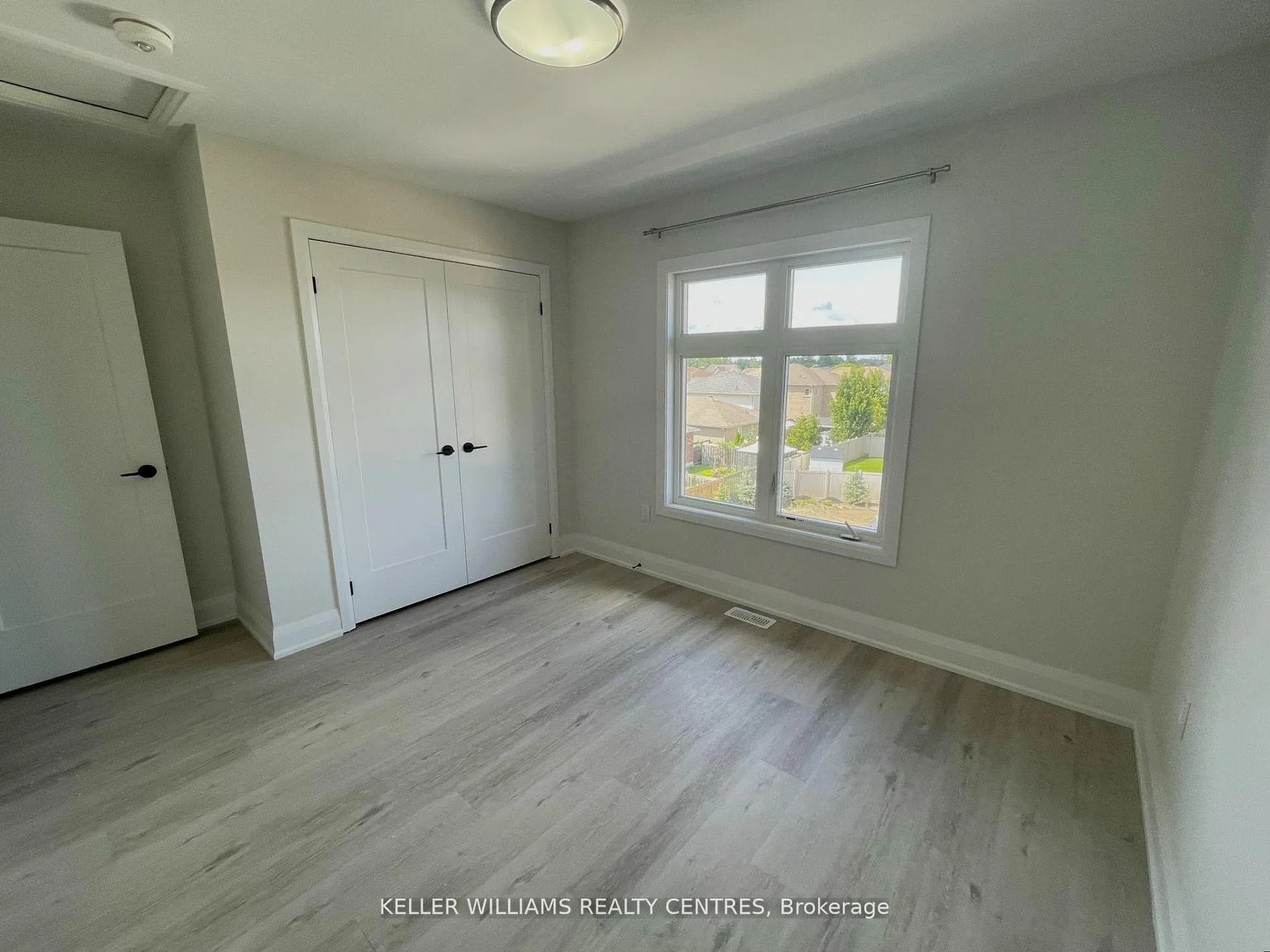 Photo 18 of 450 Veterans Drive, Barrie, Holly — HOMEH
