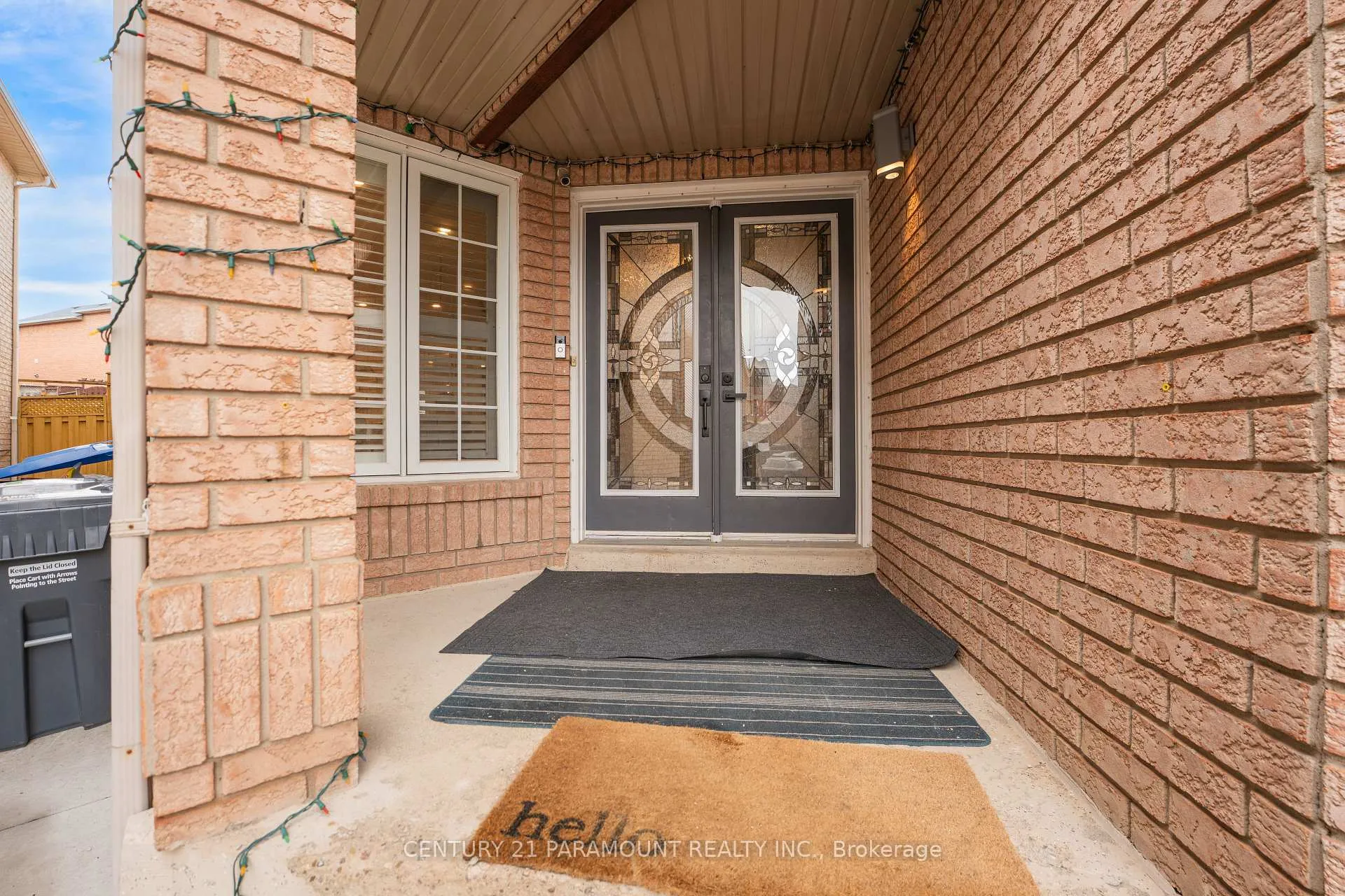 Photo 5 of 77 Tumbleweed Trail, Brampton, Fletcher's Creek South — HOMEH
