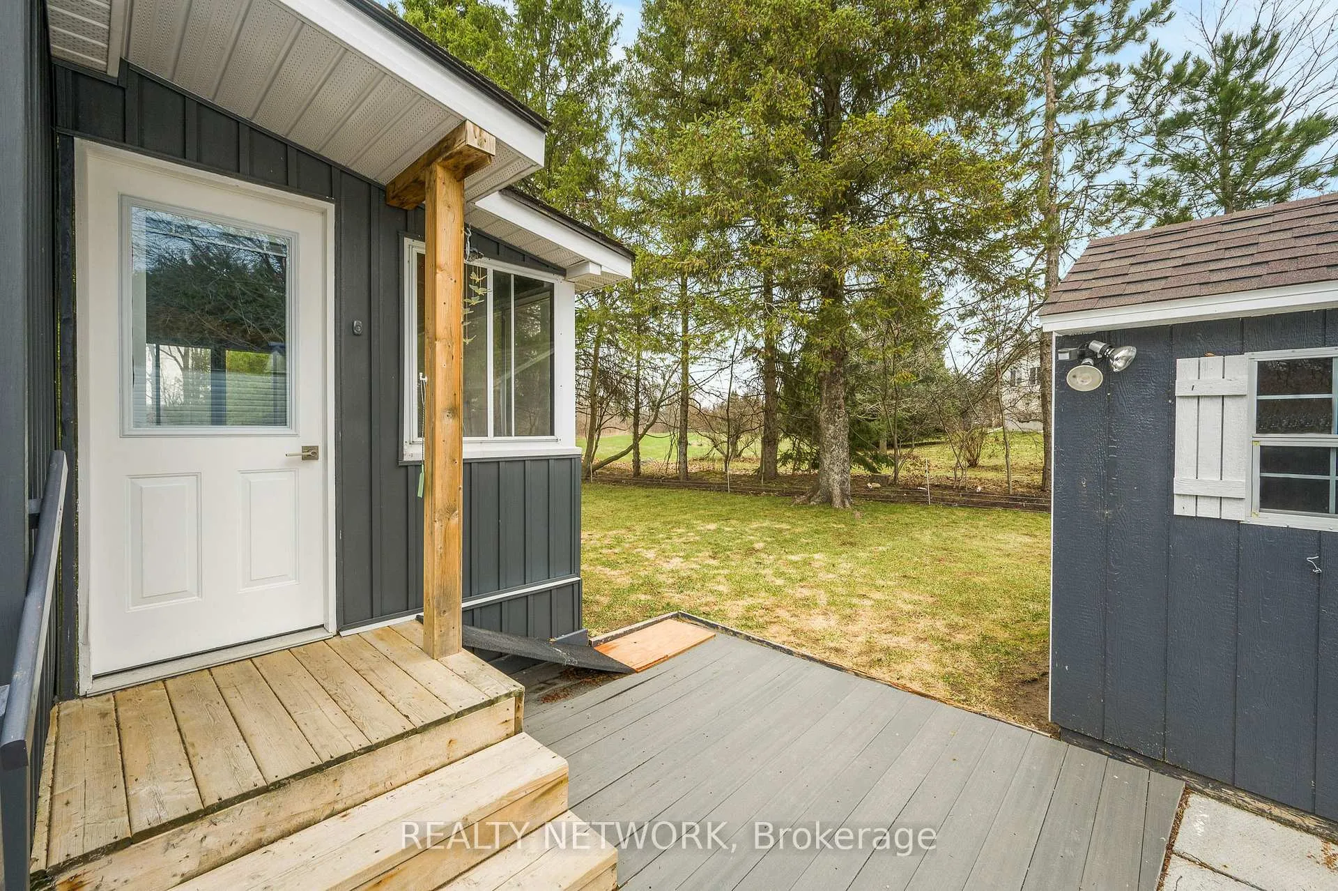 Photo 28 of 157 Maple Crescent, Hamilton, Rural Flamborough — HOMEH