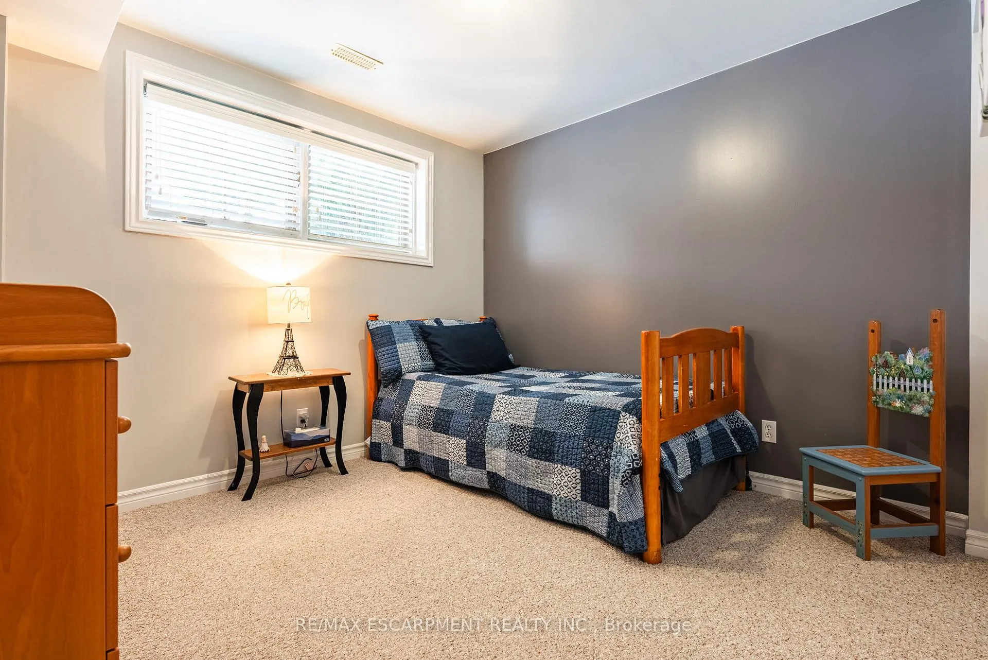 Photo 31 of 62 Mission Road, Brantford, Echo Place — HOMEH
