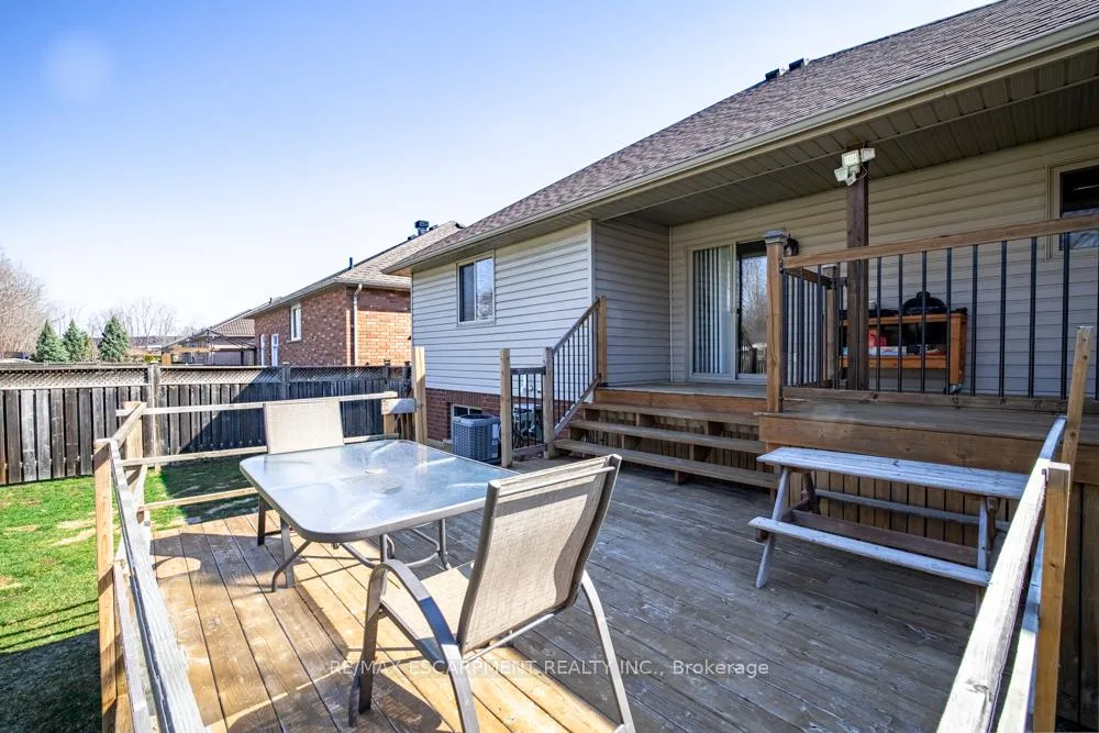 Photo 36 of 62 Mission Road, Brantford, Echo Place — HOMEH