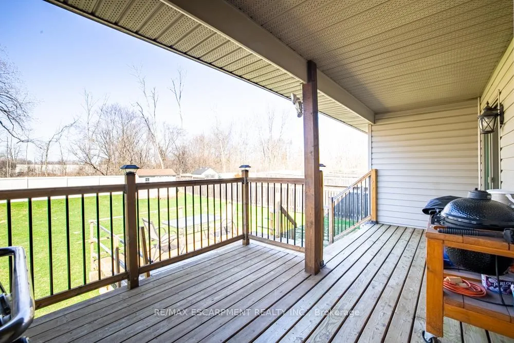 Photo 37 of 62 Mission Road, Brantford, Echo Place — HOMEH