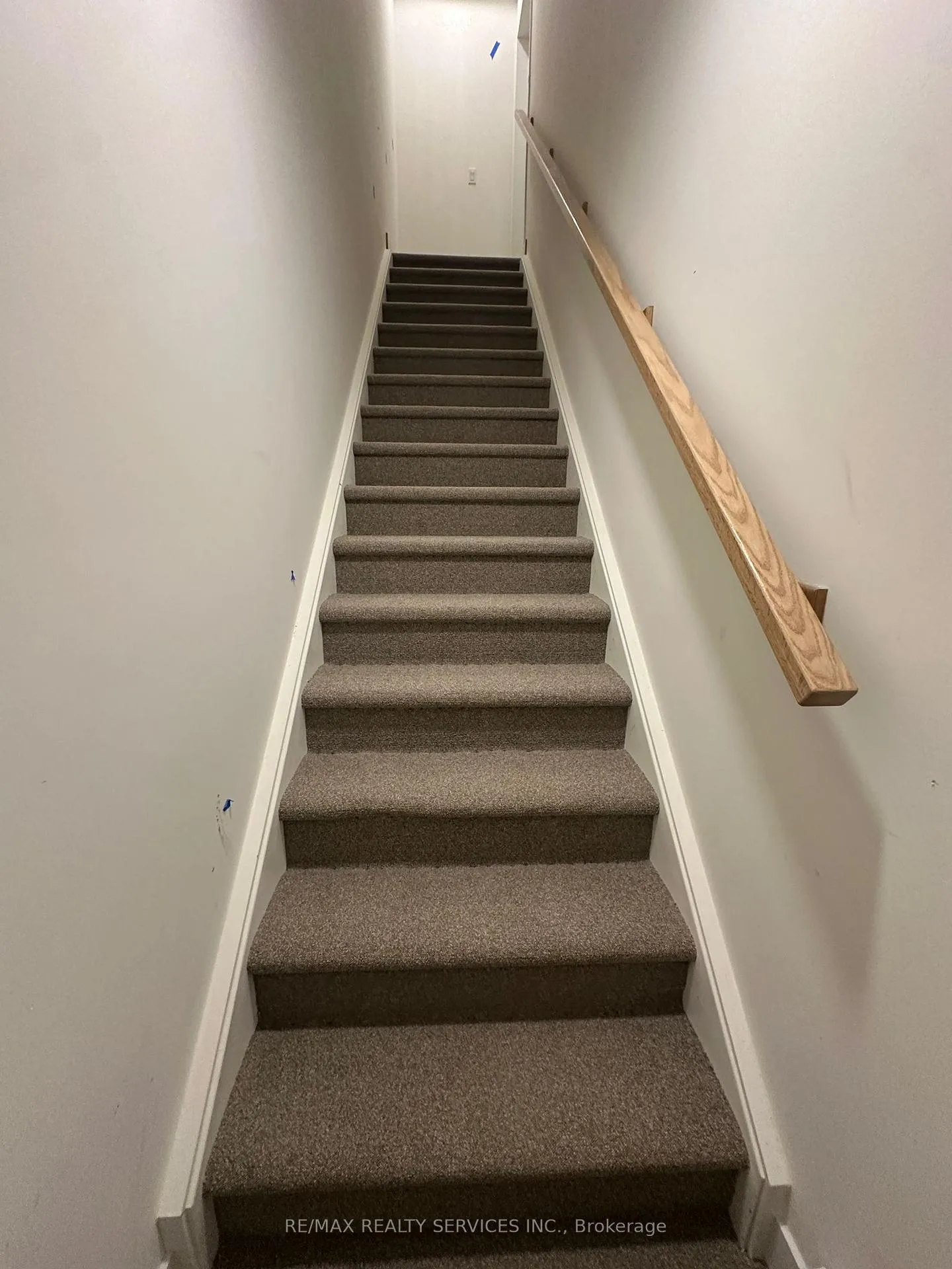 Photo 4 of Unit 315B, 16 Melbourne Avenue, St. Catharines, E. Chester — HOMEH